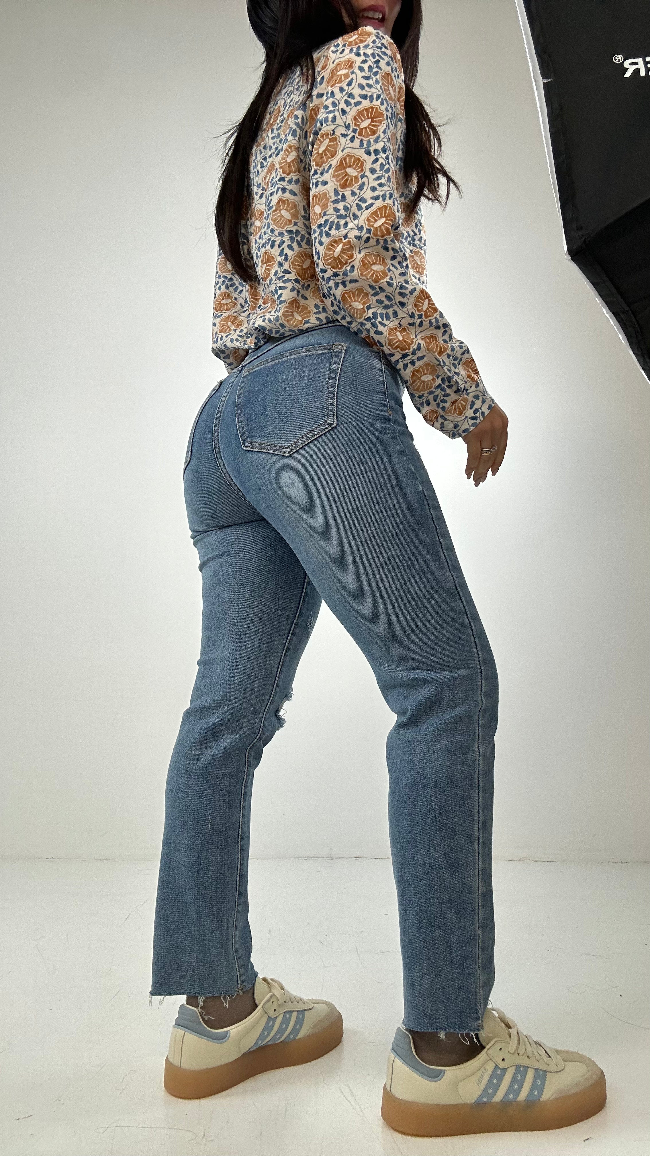 Jeans MOM CON. STRAPPETTO - JEANS
