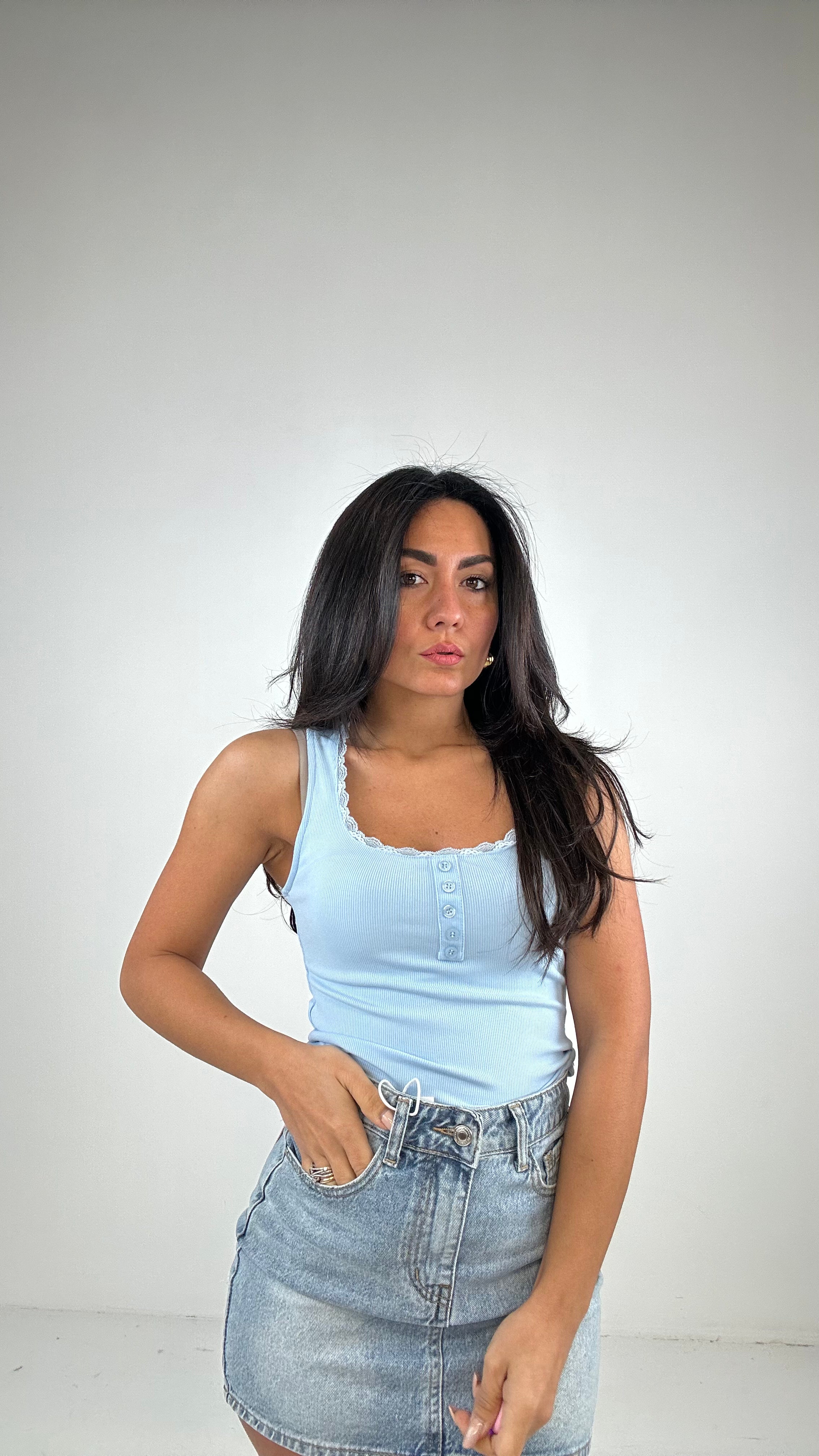 Body CON PIZZO - CELESTE