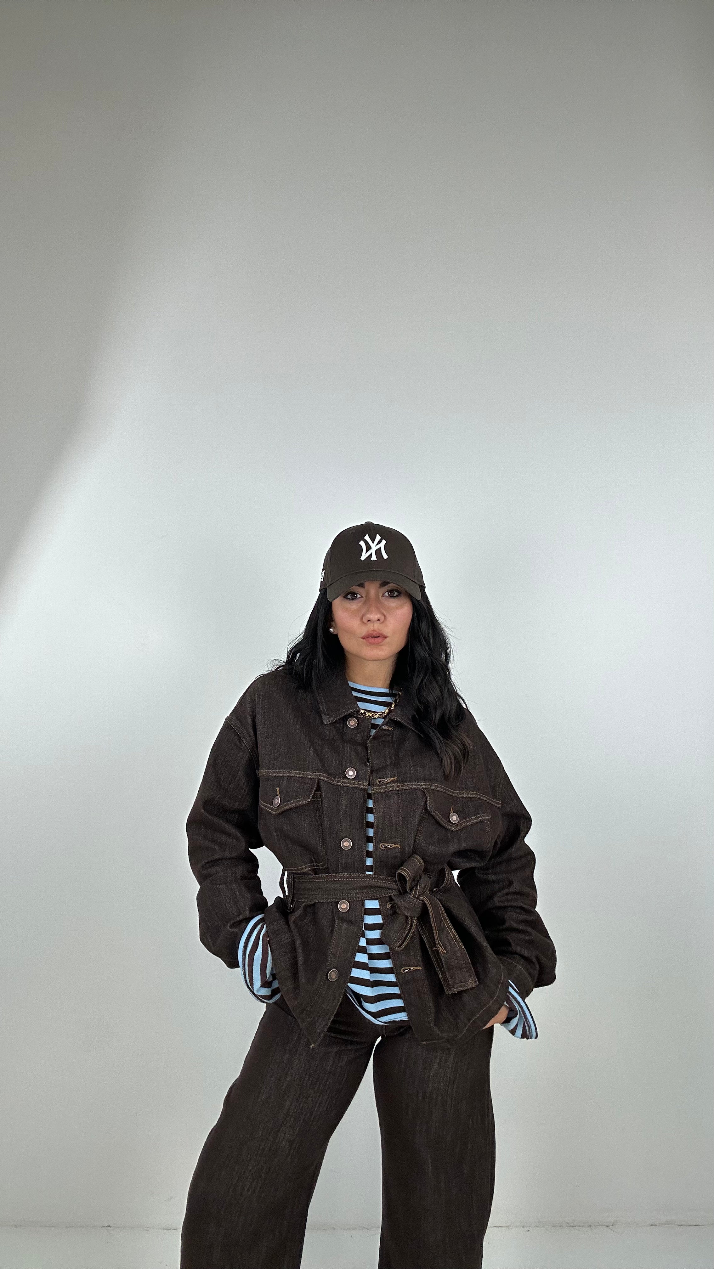 Giacca CON CINTURA COLOR DENIM - MARRONE