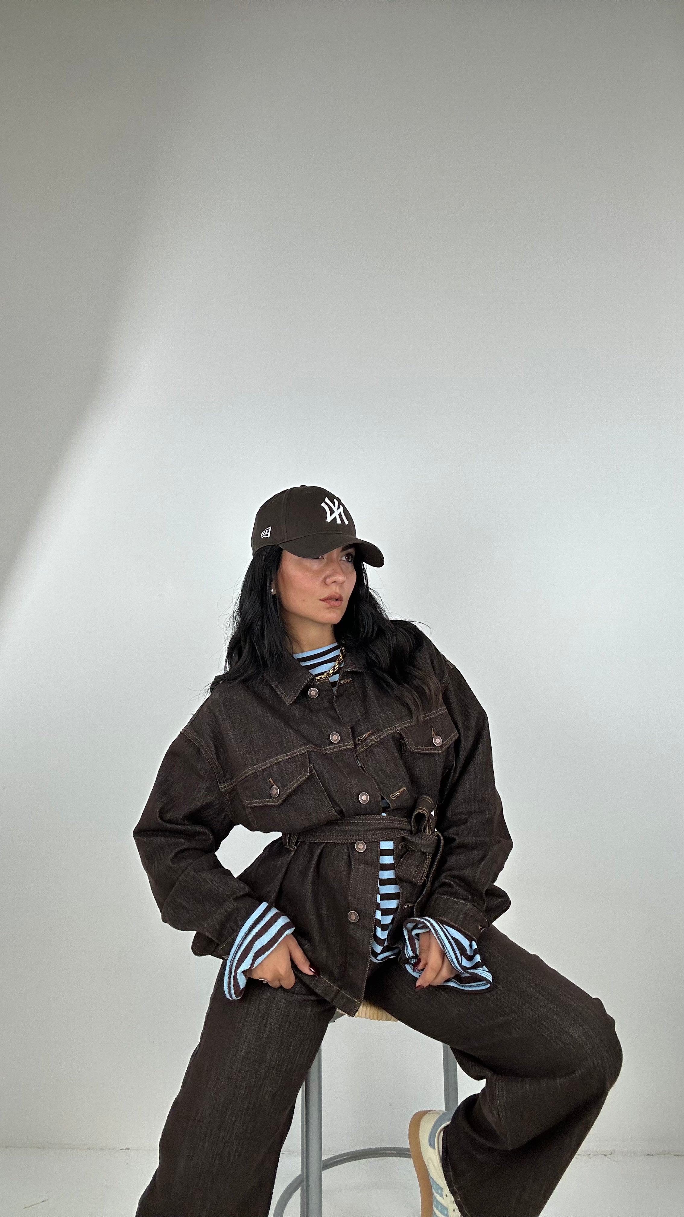 Giacca CON CINTURA COLOR DENIM - MARRONE
