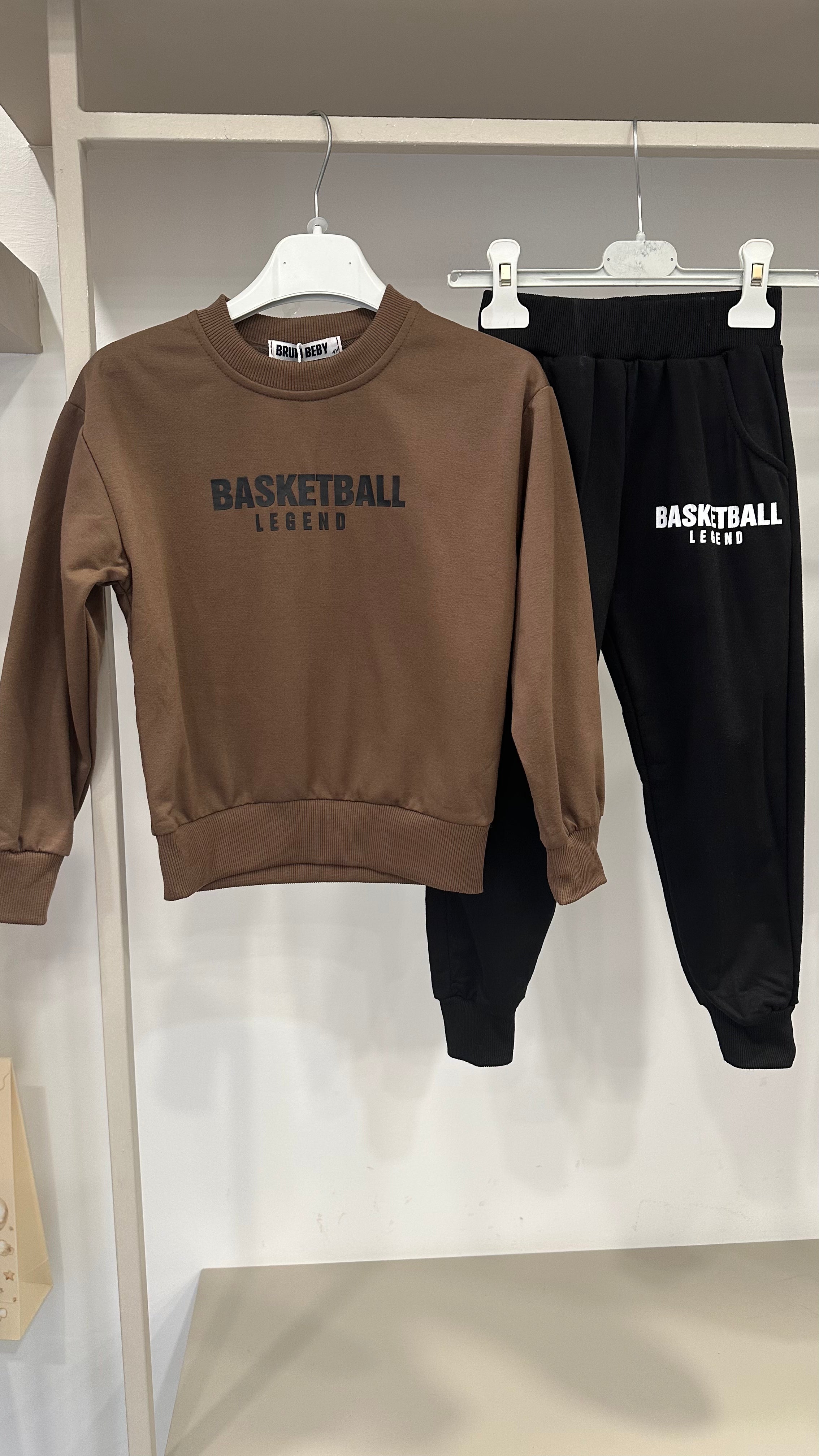 Tuta BASKETBALL 4-14A - MARRONE