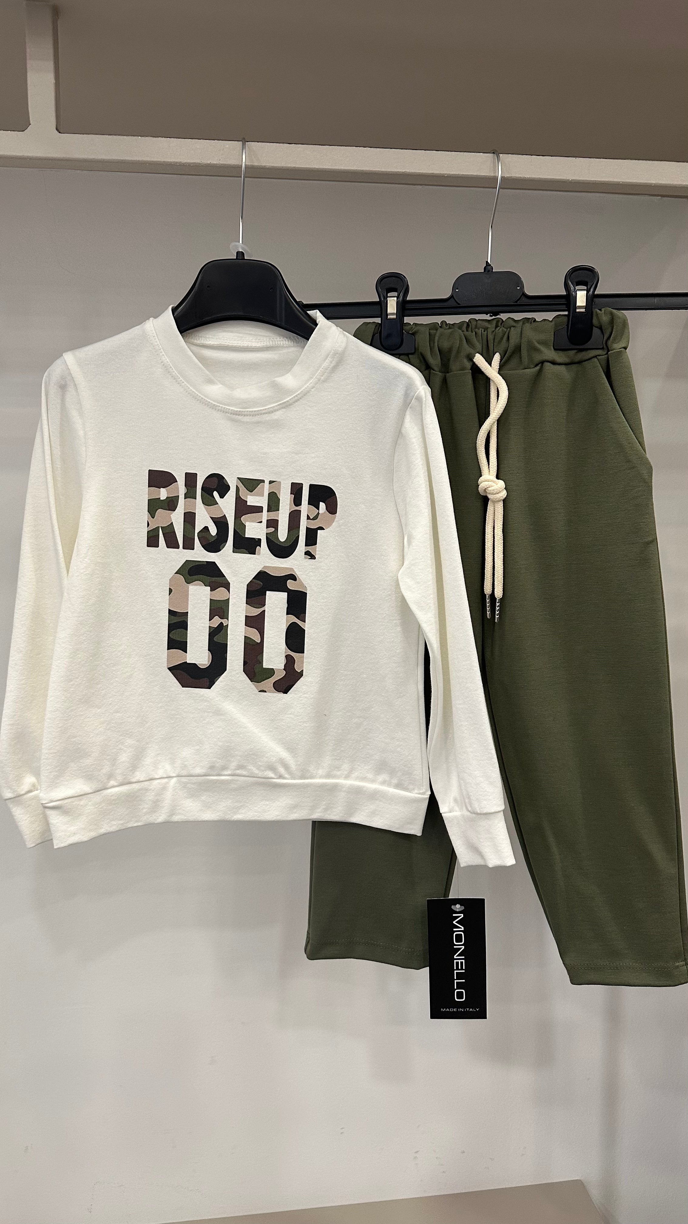 Completo RISEUP 3-7A - VERDE