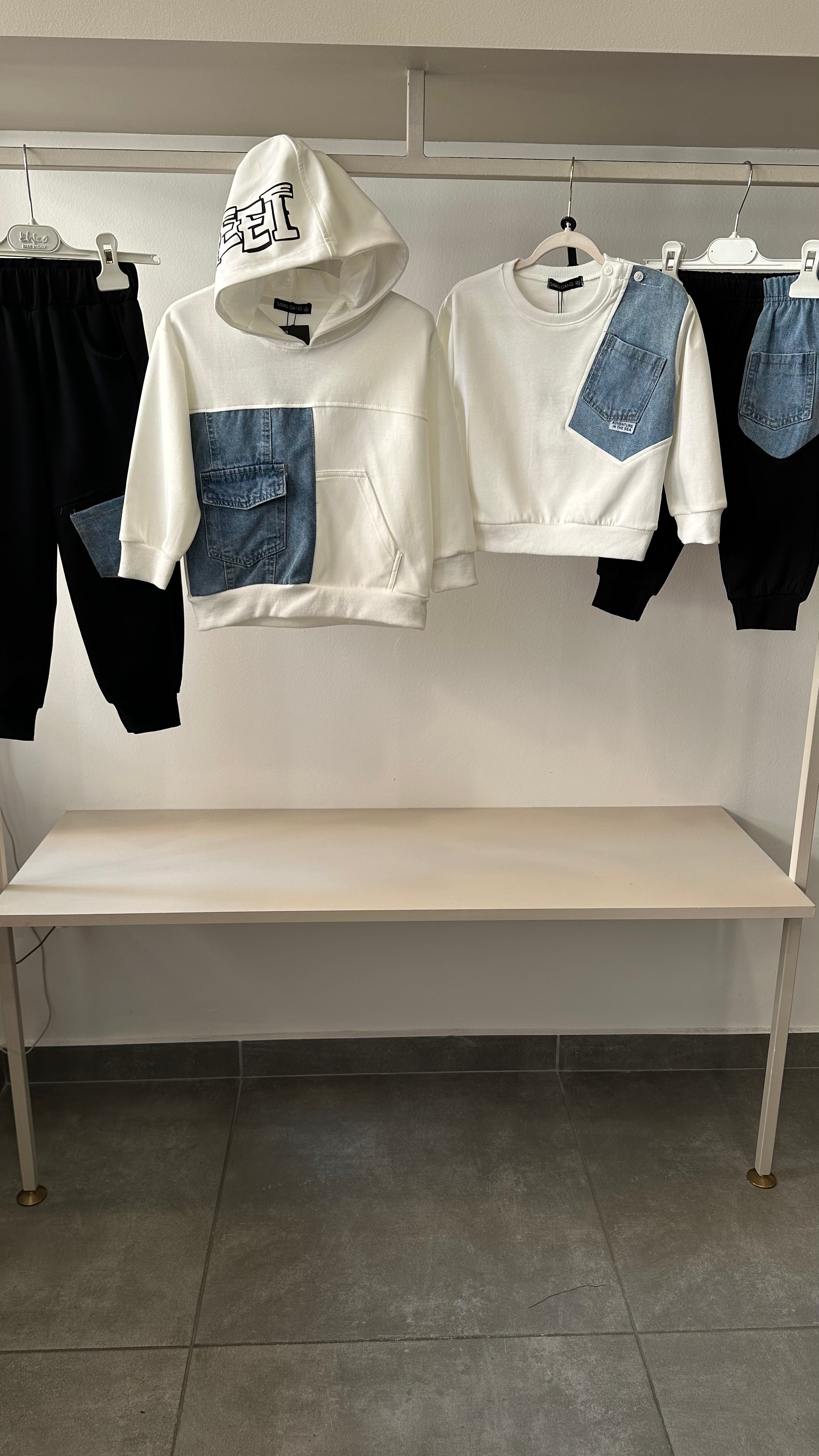 Completo CON INSERTI IN JEANS 12-36M - BIANCO