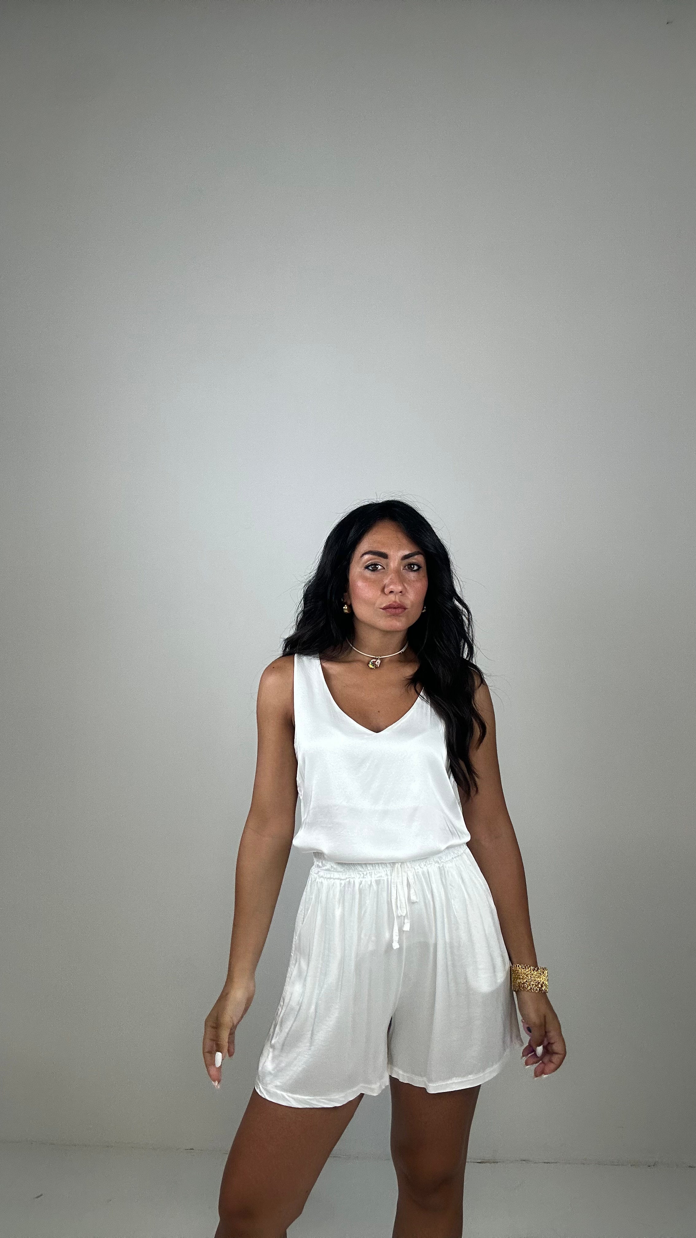 Completo SATIN CON SHORTS - BIANCO