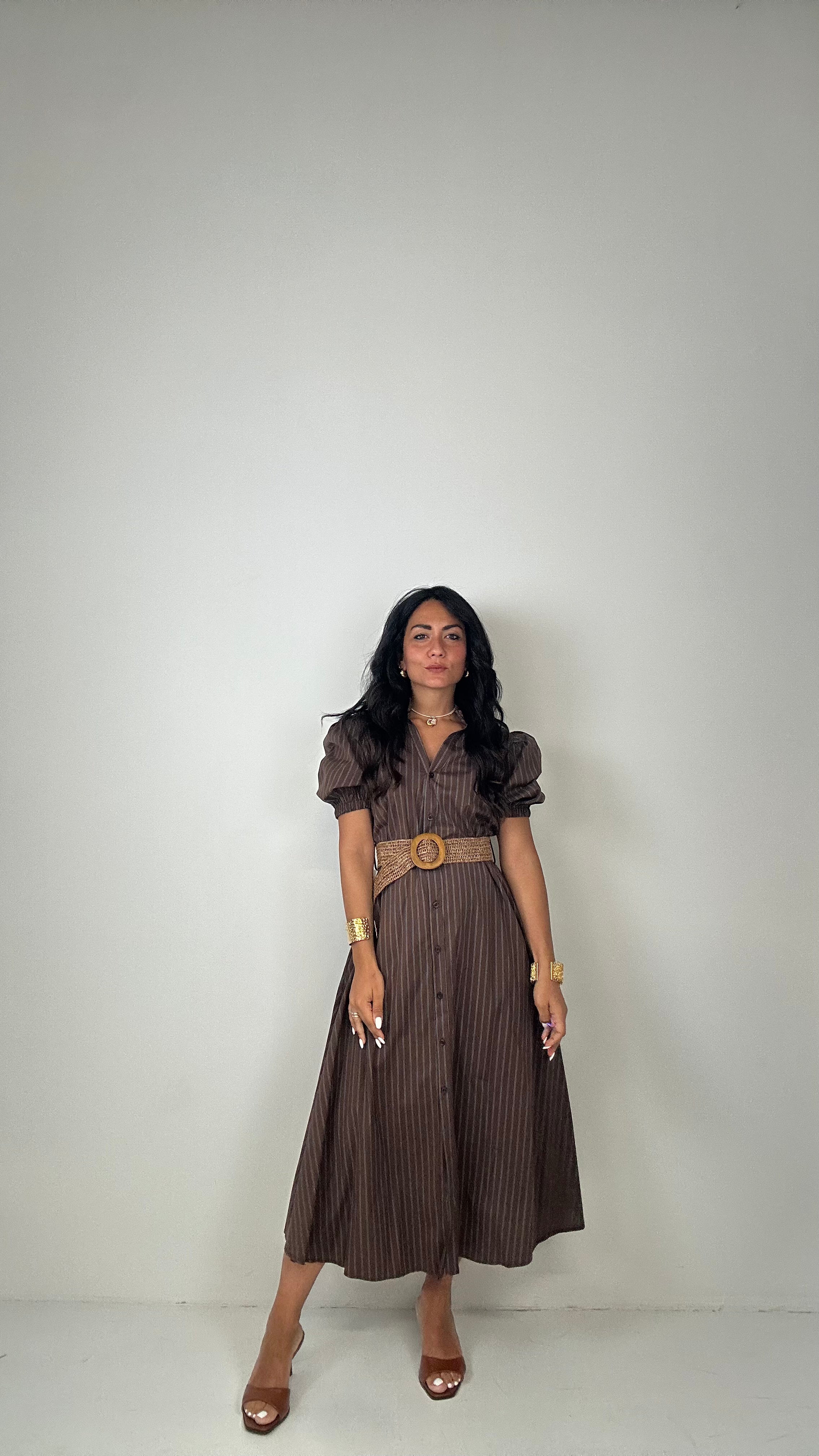 Vestito CAMICIONE CON CINTURONE - MARRONE