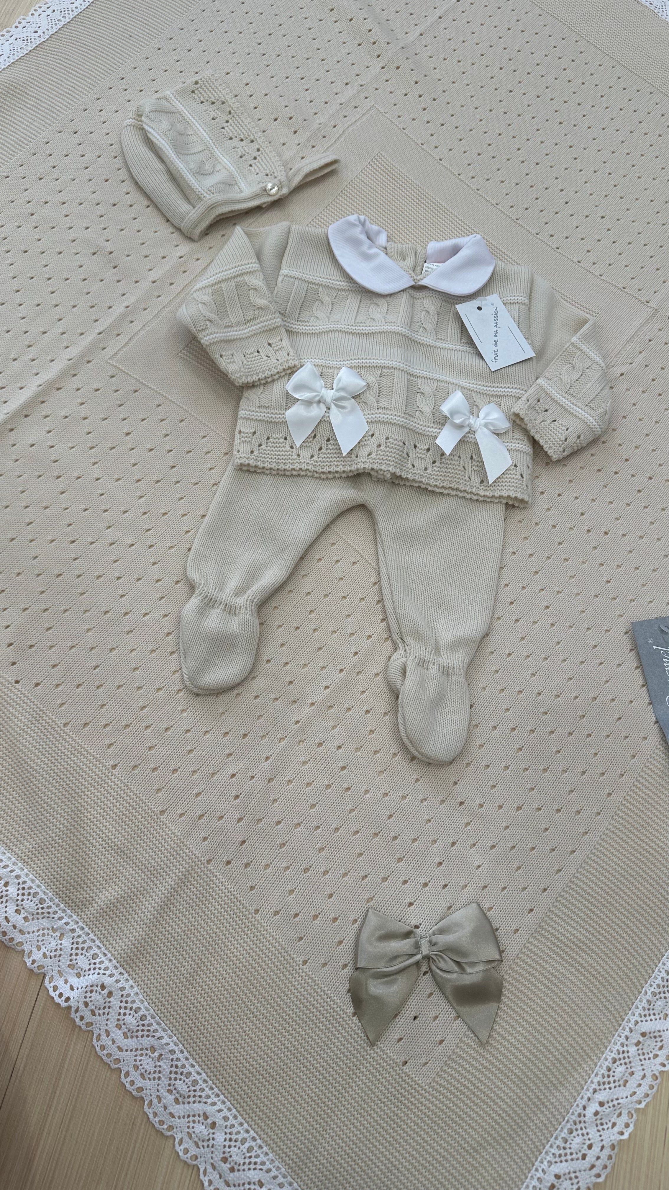 Completo 2 FIOCCHI CON CUFFIETTA - BEIGE