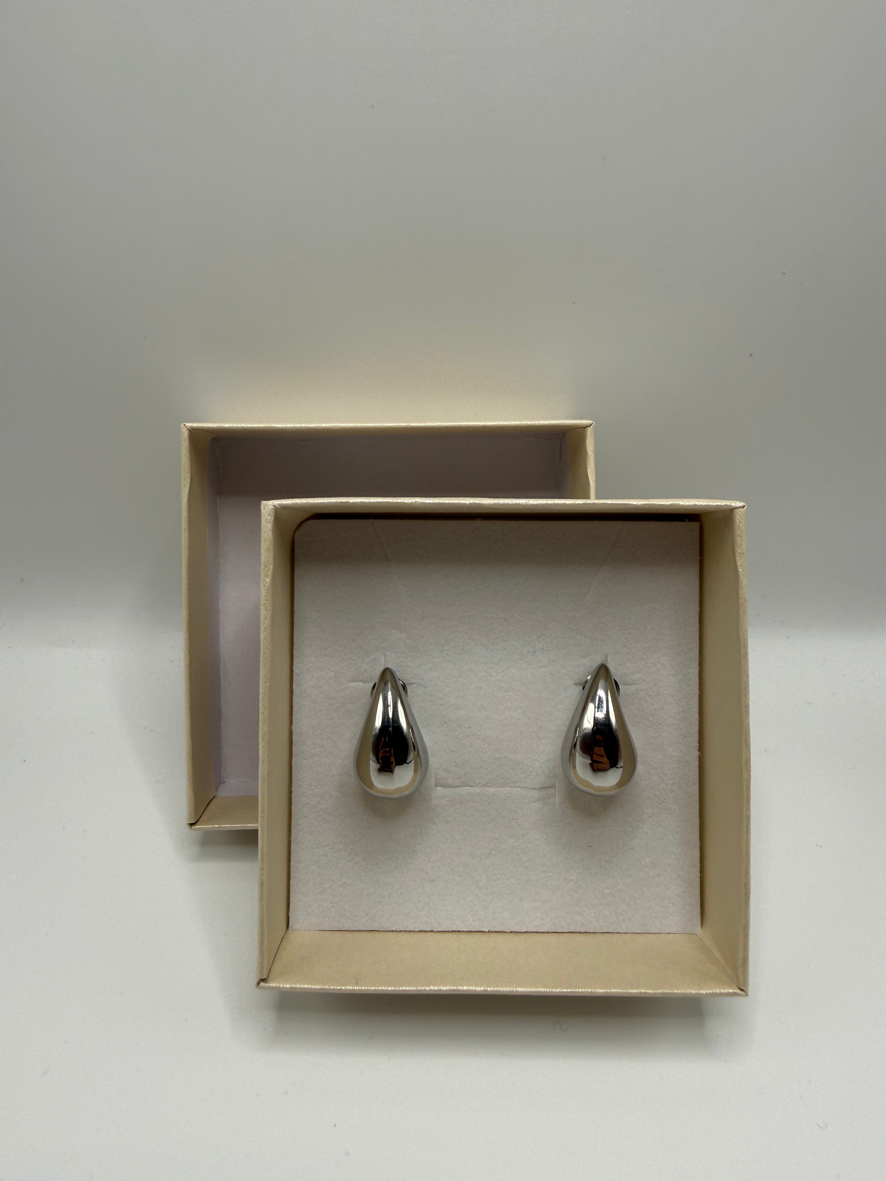 Orecchino GOCCINA - ARGENTO