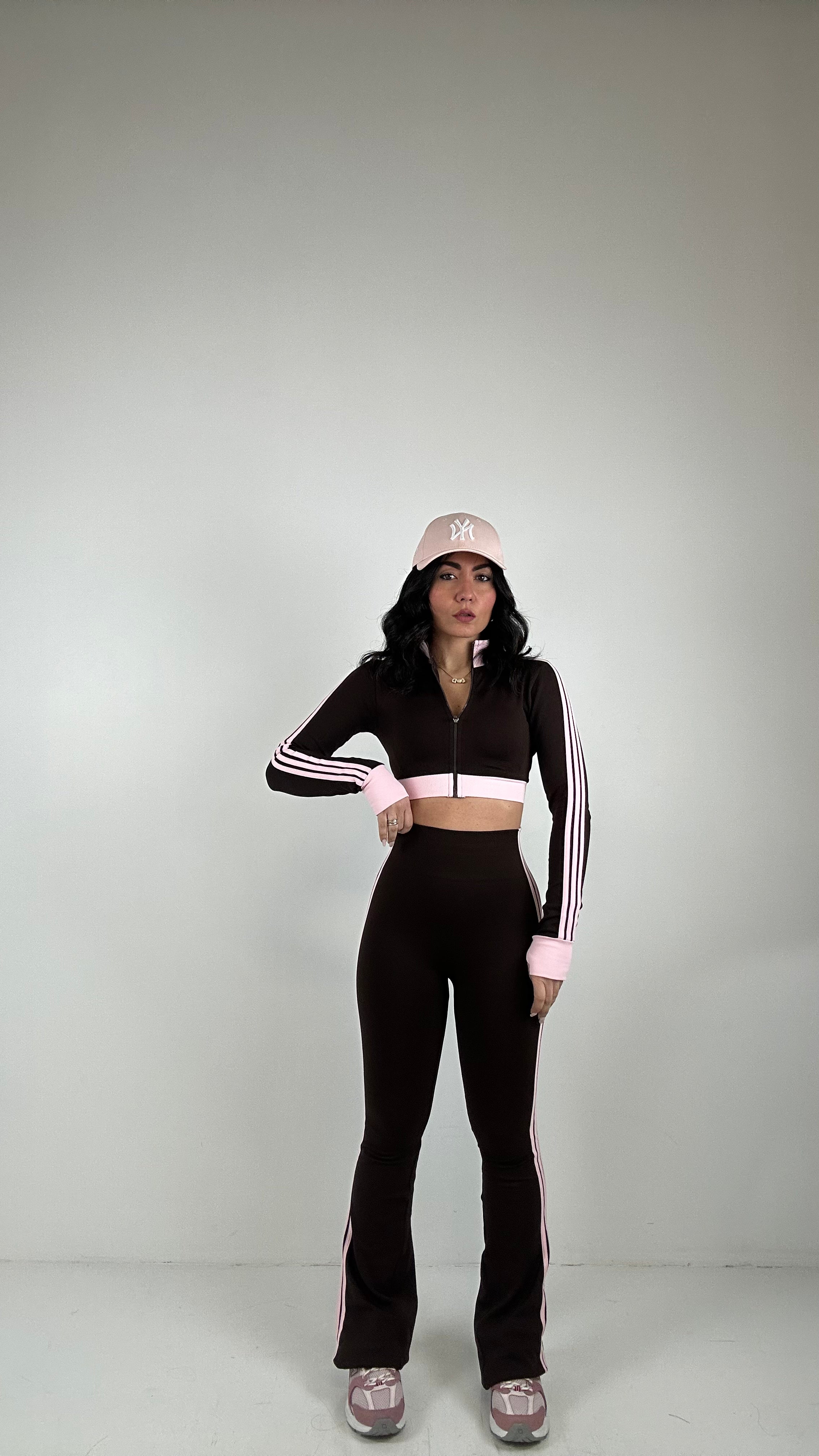 Completo ADI - MARRONE