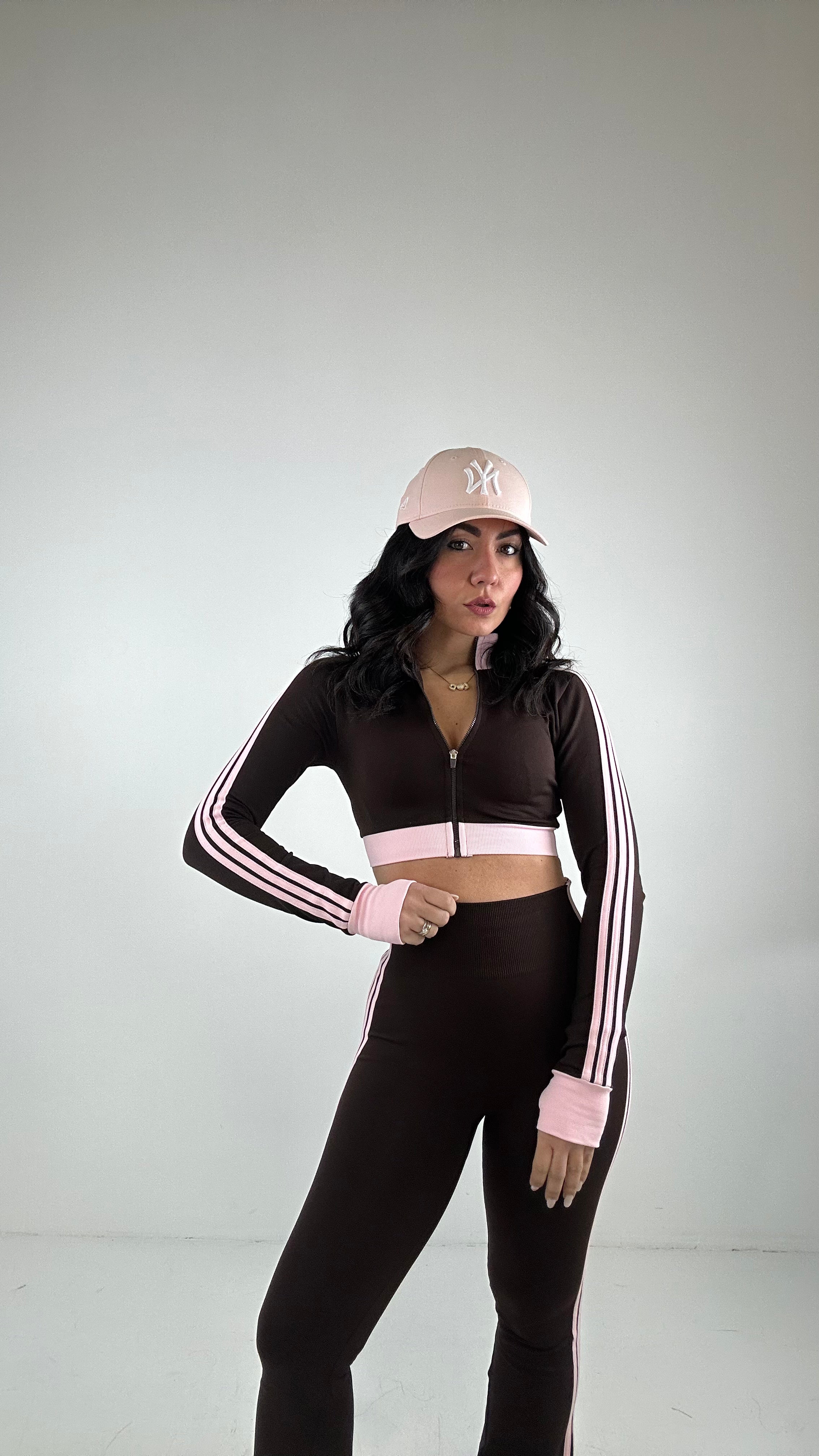 Completo ADI - MARRONE