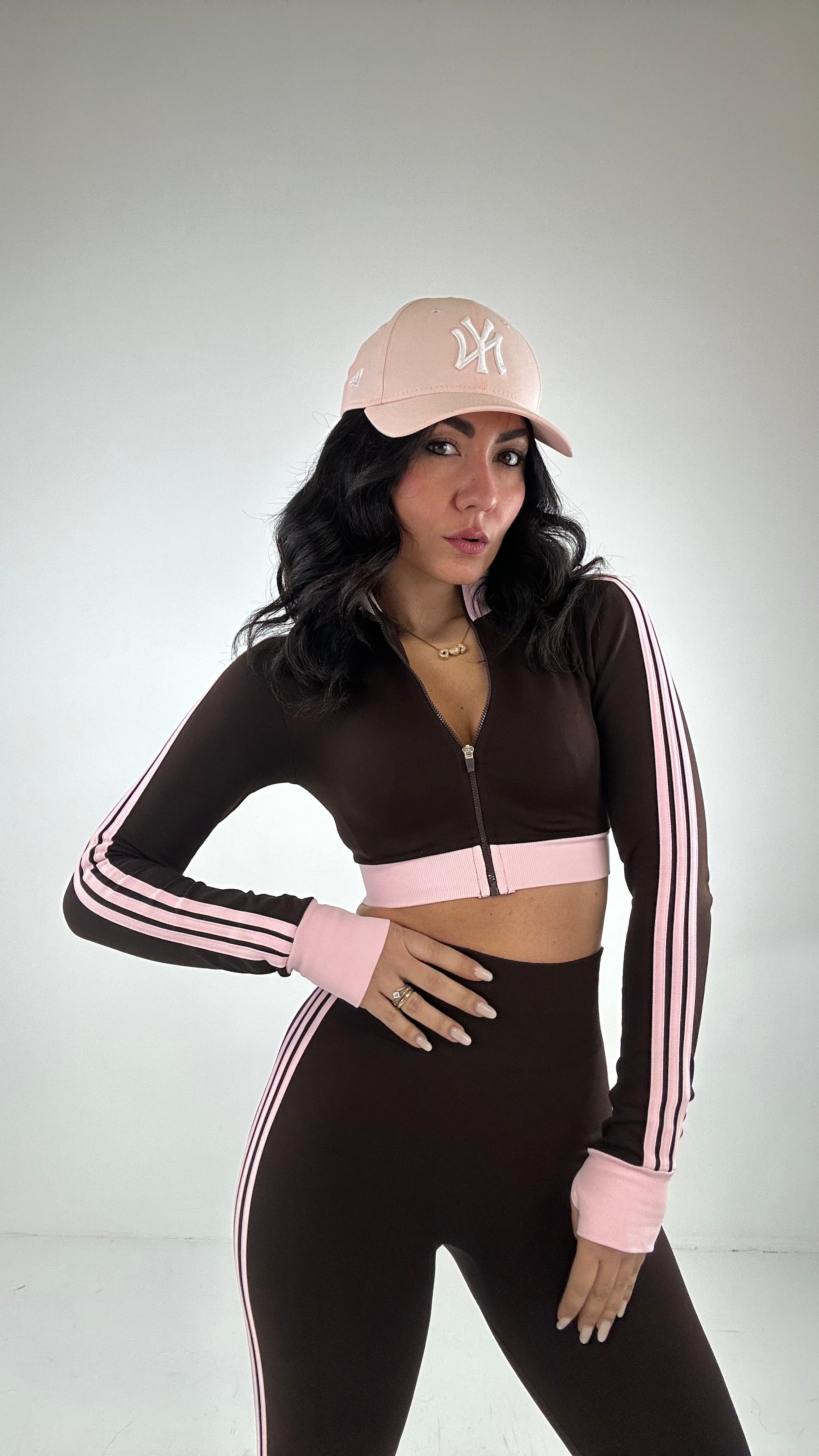 Completo ADI - MARRONE