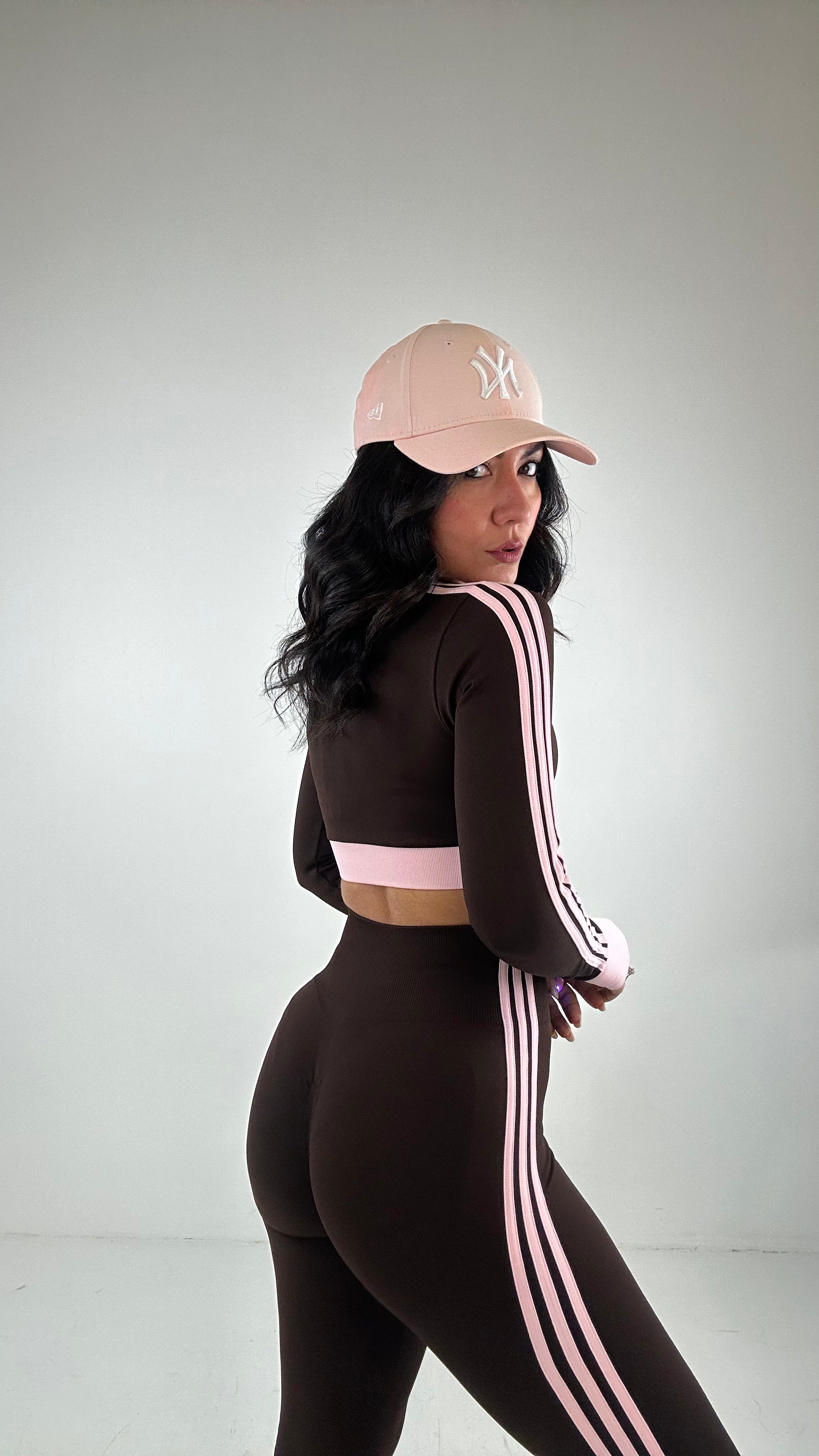 Completo ADI - MARRONE