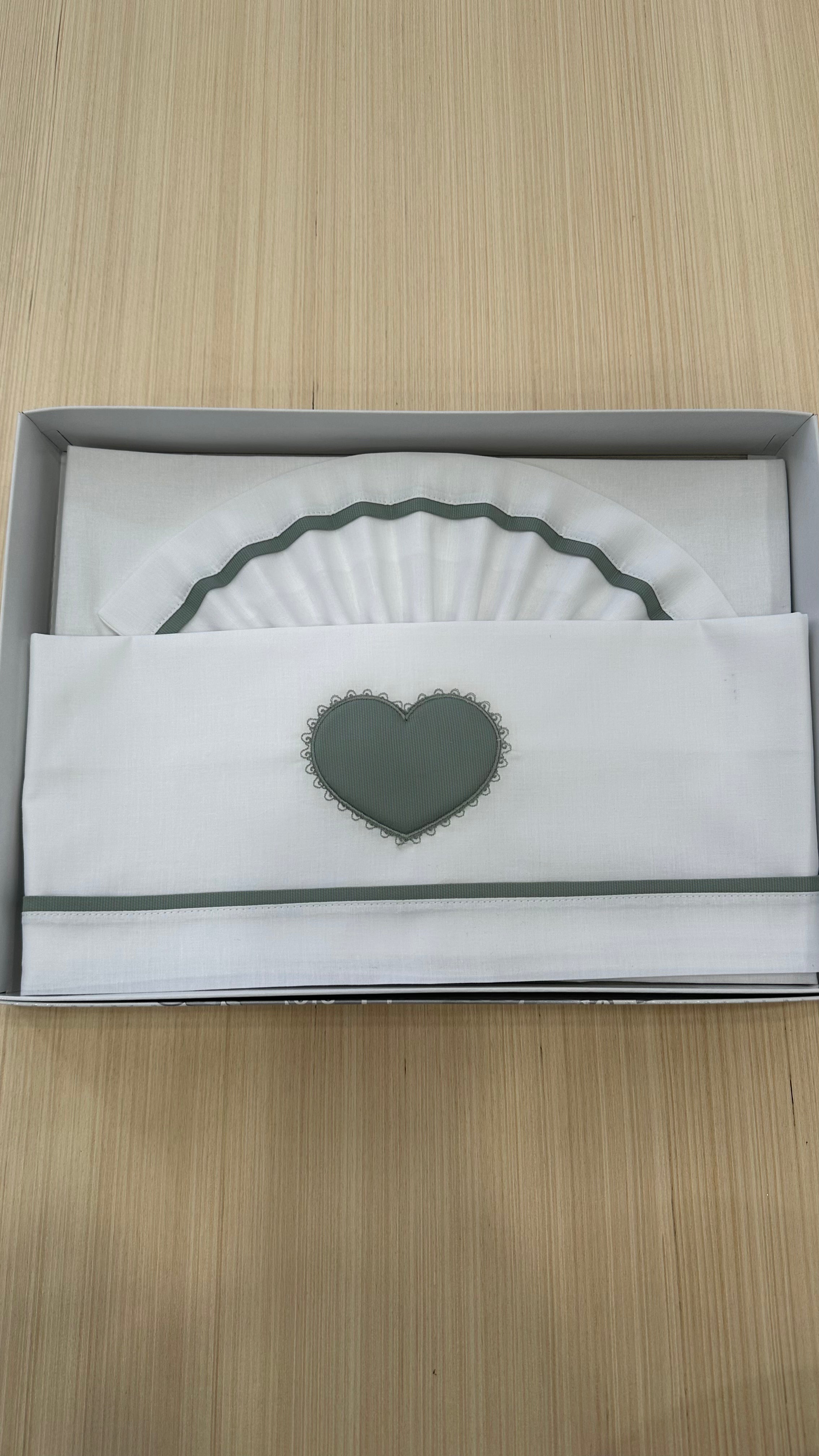 Set LENZUOLA CARROZZINA CUORE 90X120 - VERDE