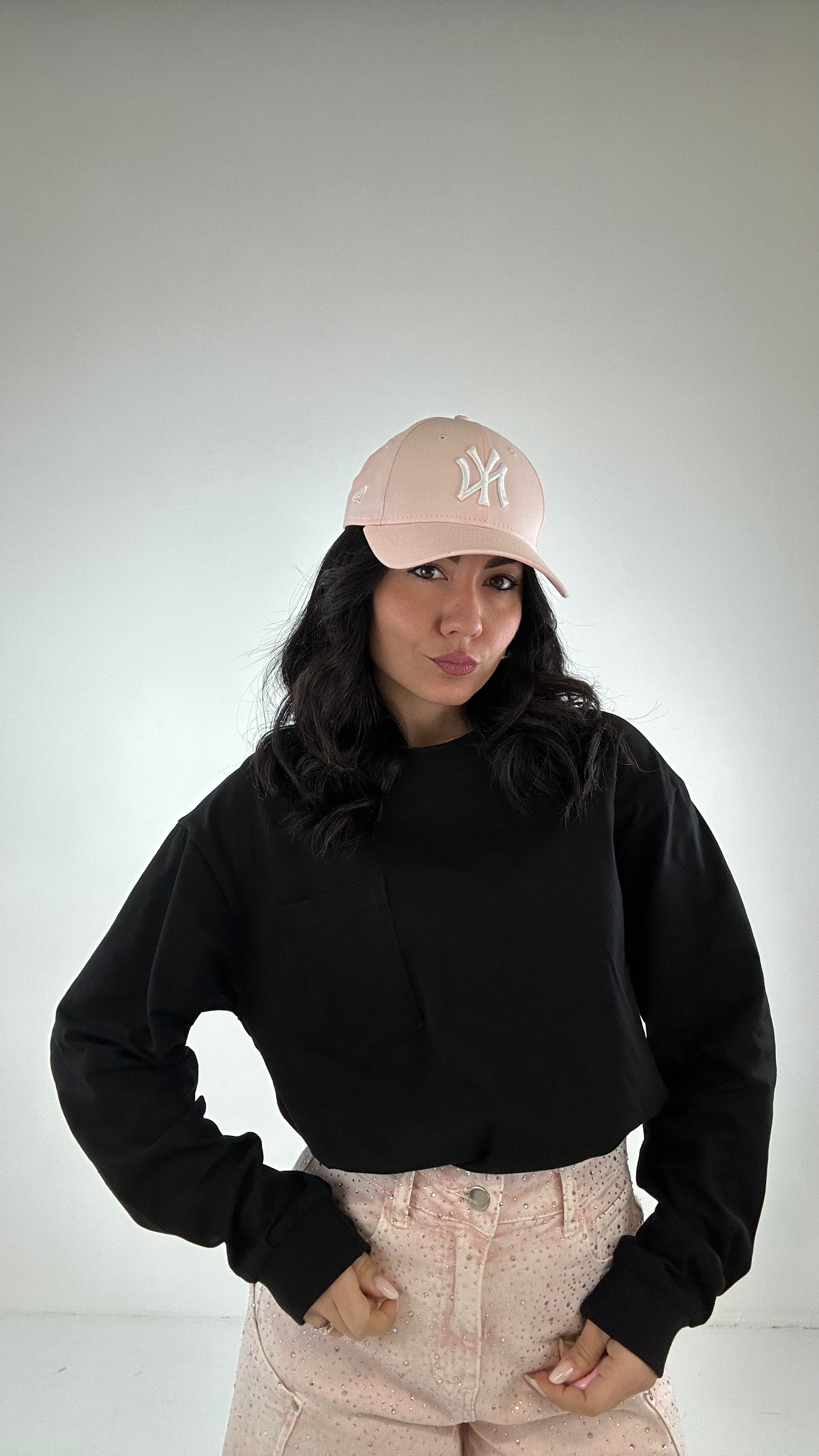 Maglia OVER CON TASCHINO - NERO