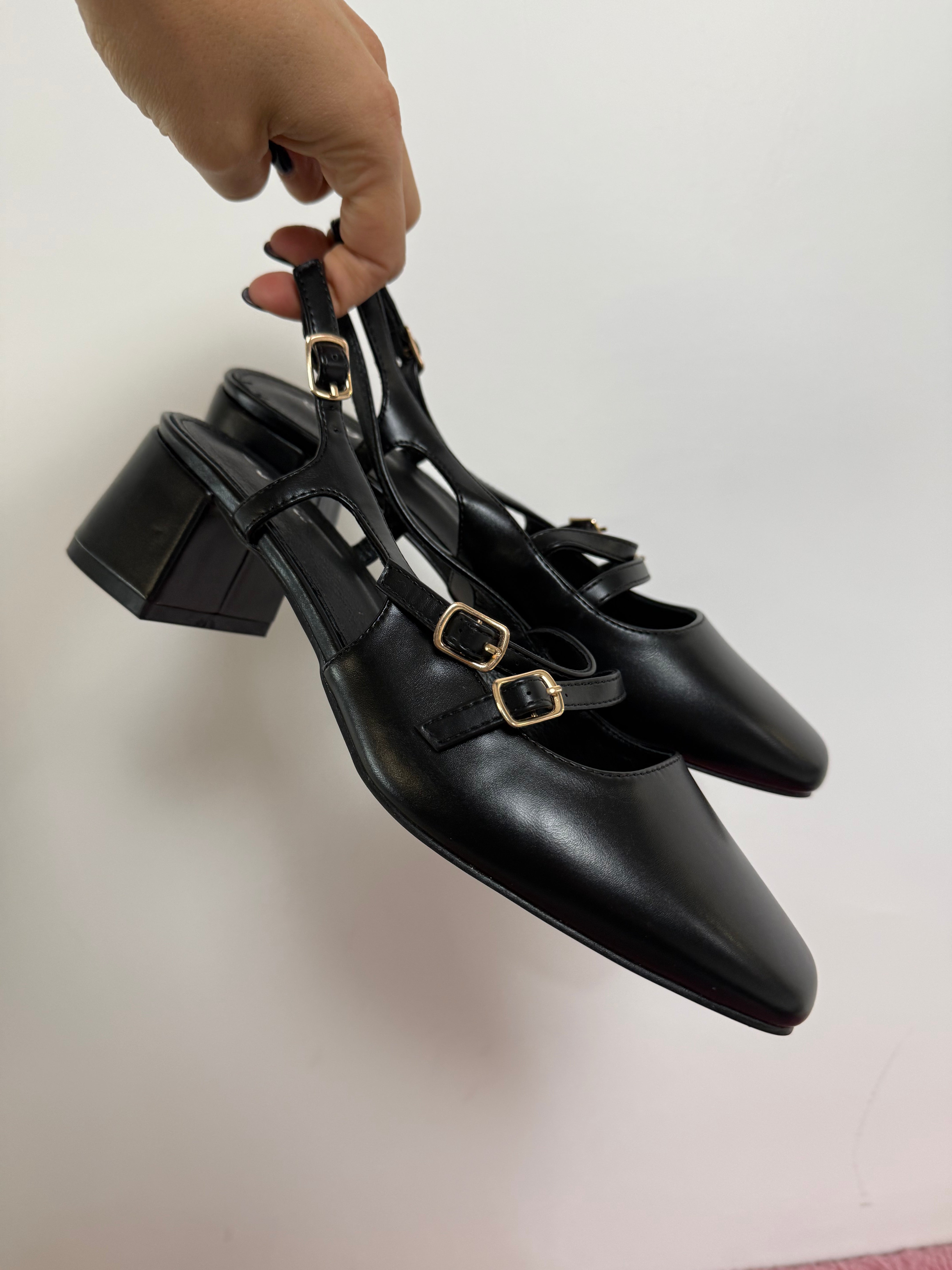 Decolletè TACCHETTO E CINTURINI - NERO