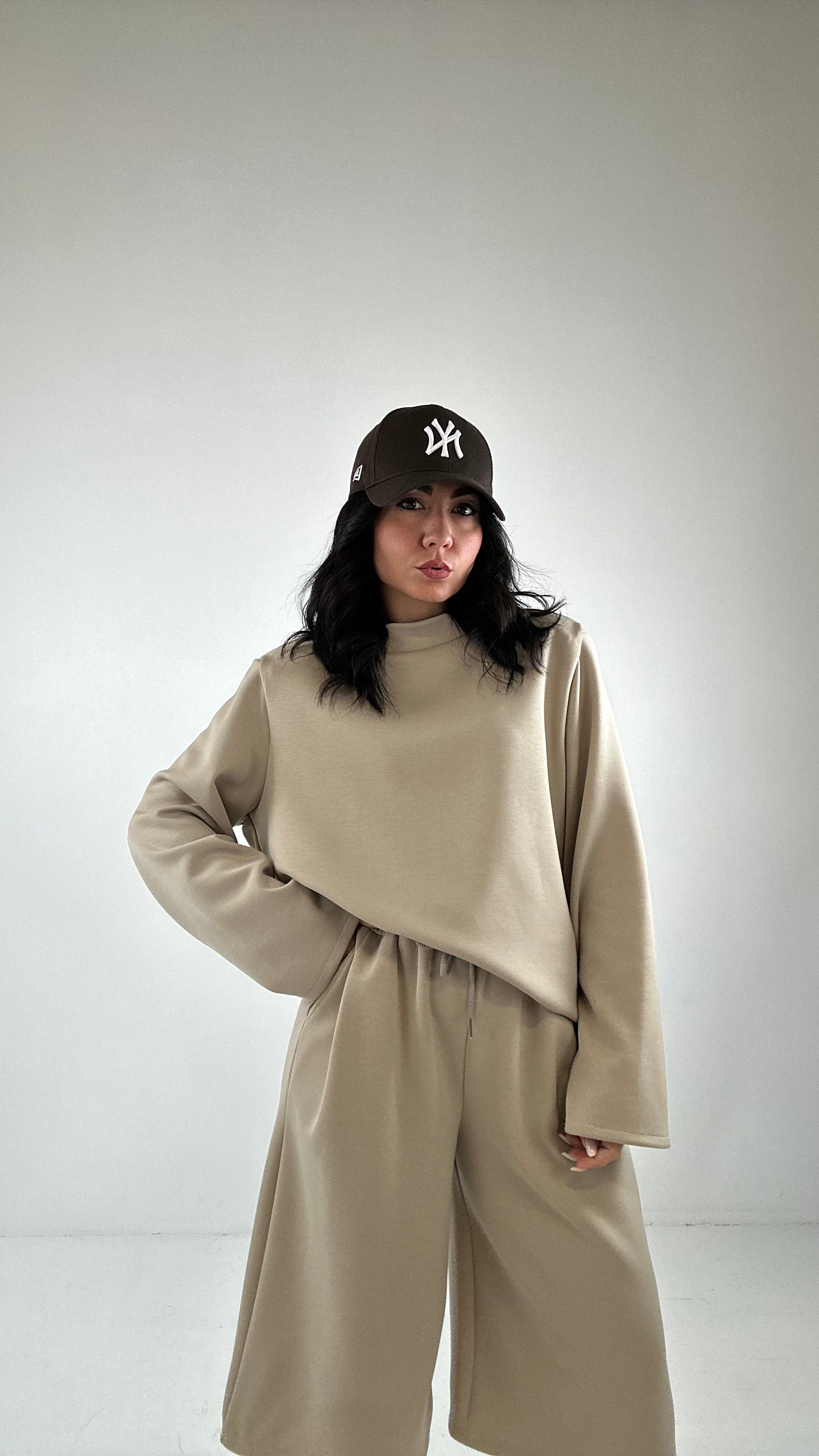 Completo BERMUDA E SPALLINA - BEIGE