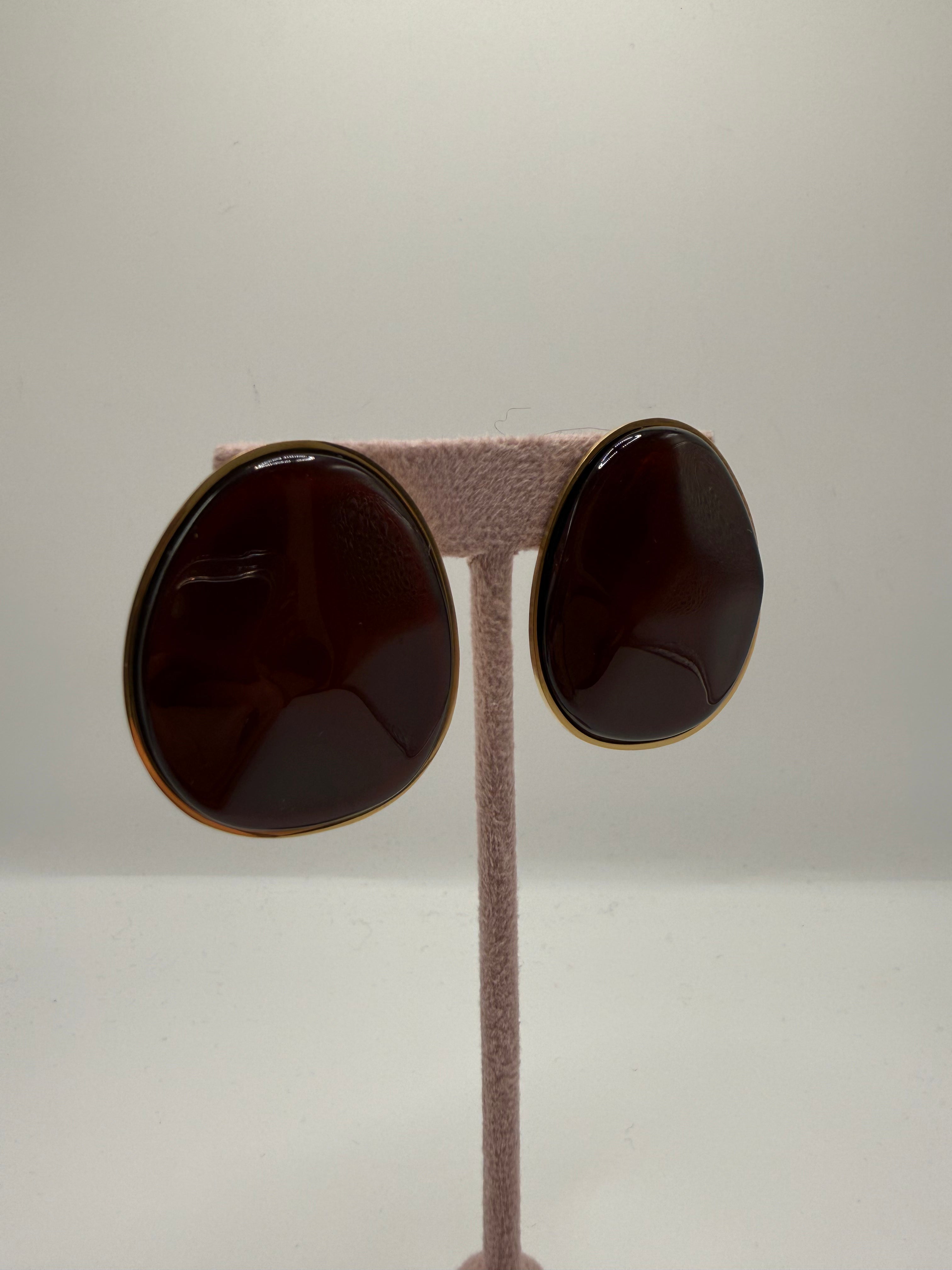 Orecchino BOTTONE MADREP - MARRONE