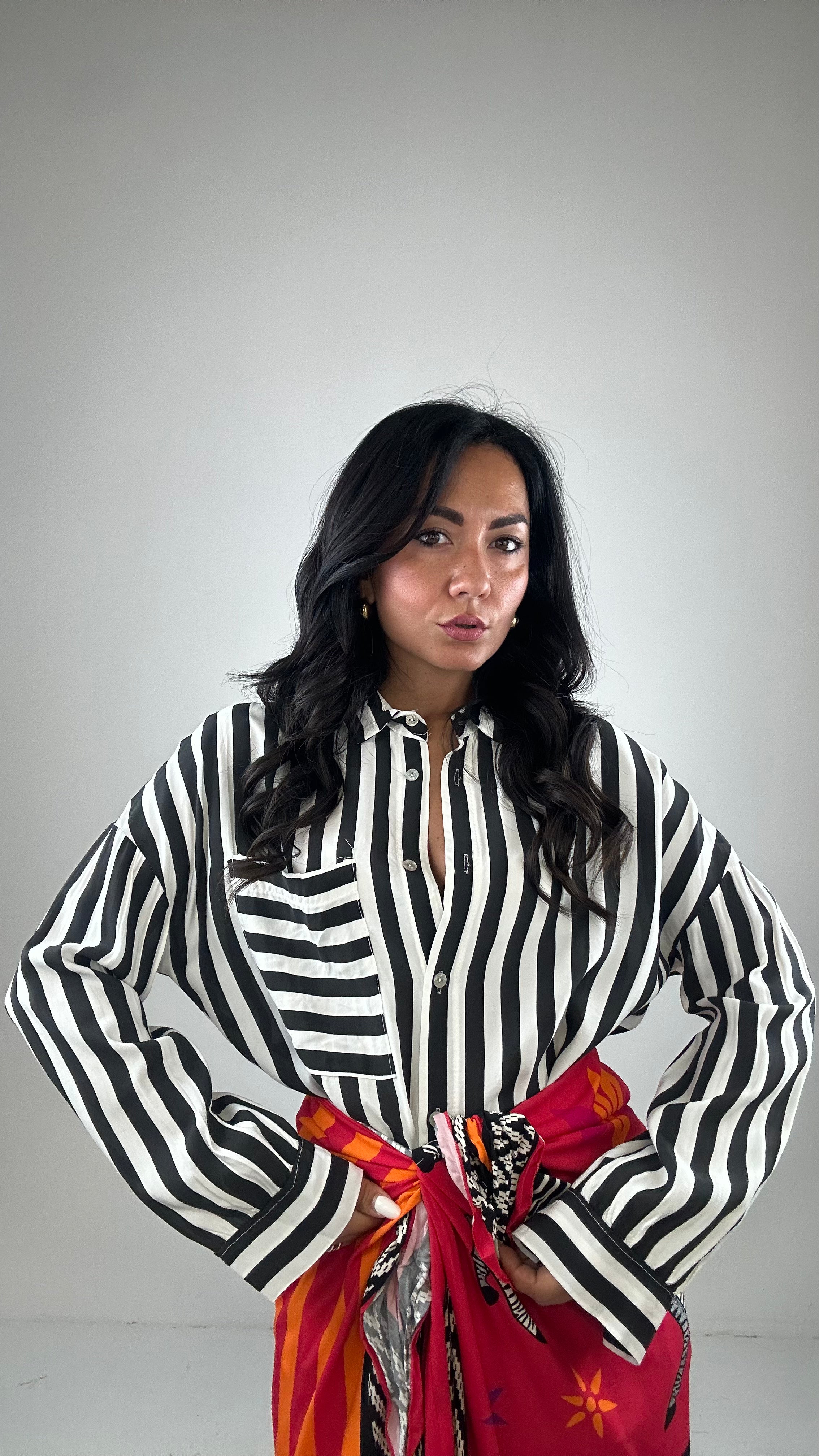 Camicia RIGHE E TASCHINO - NERO