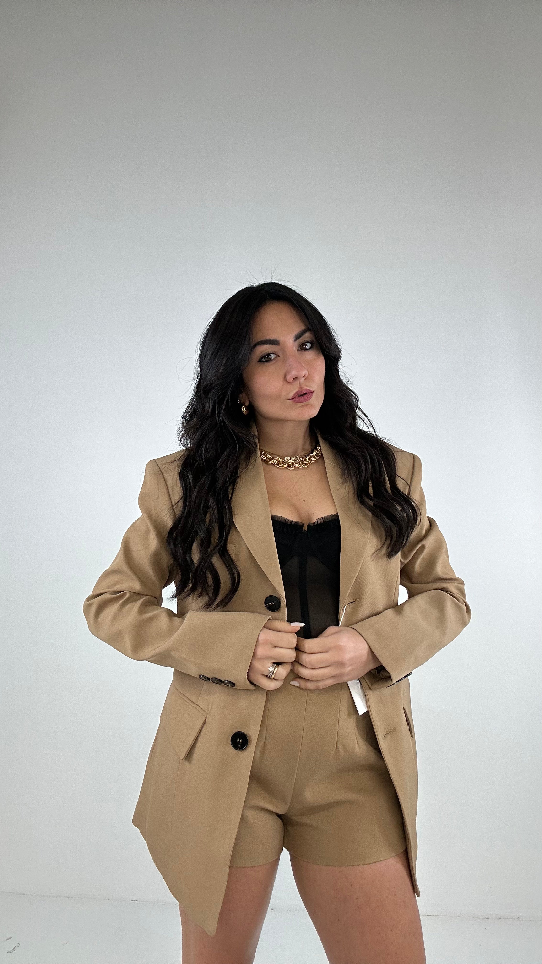 Tailleur CON PANTALONCINO - CAMMELLO