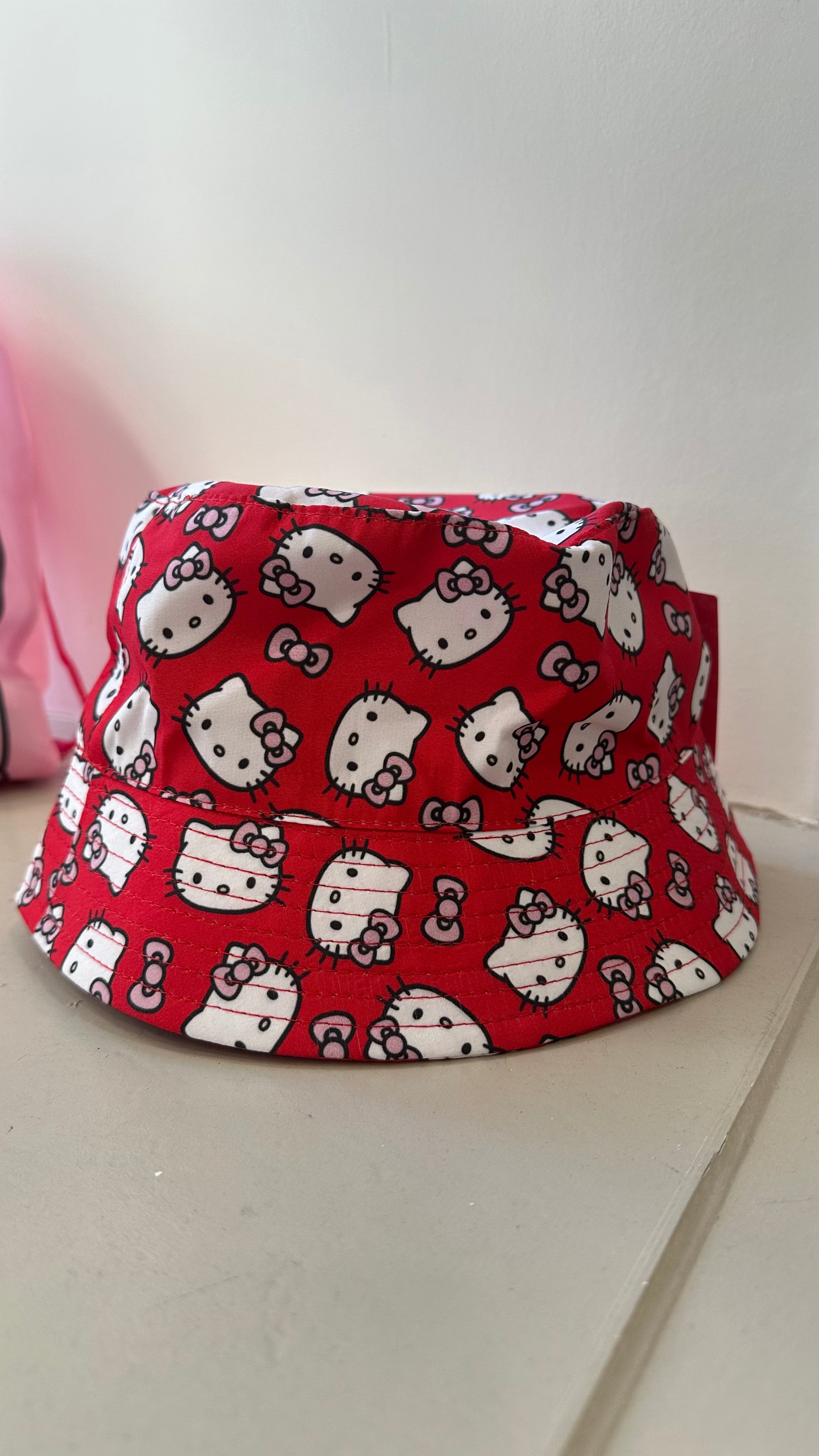 Cappello PESCATORE HELLO KITTY - ROSSO