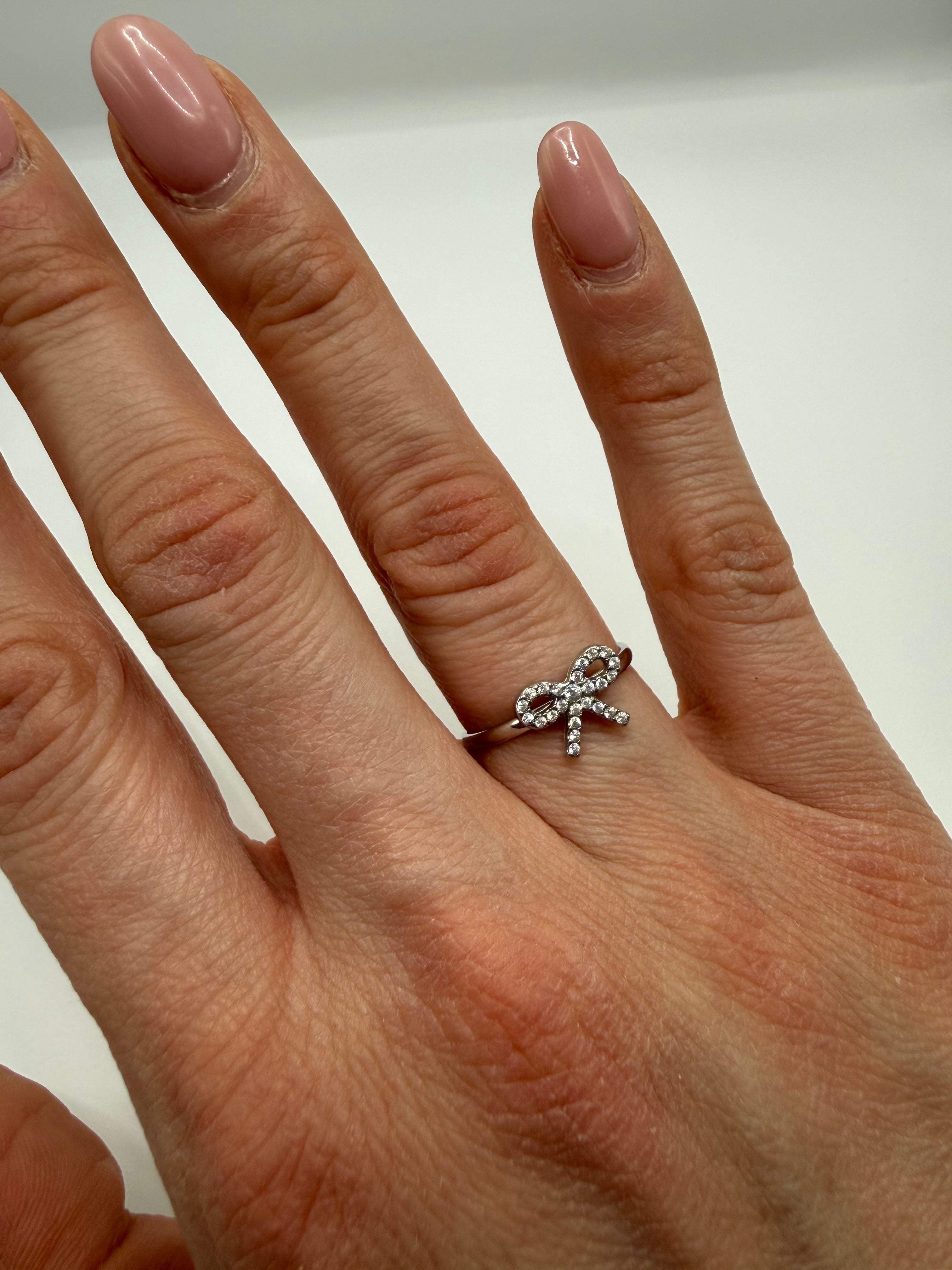 Anello FIOCCHETTINI INI - ARGENTO