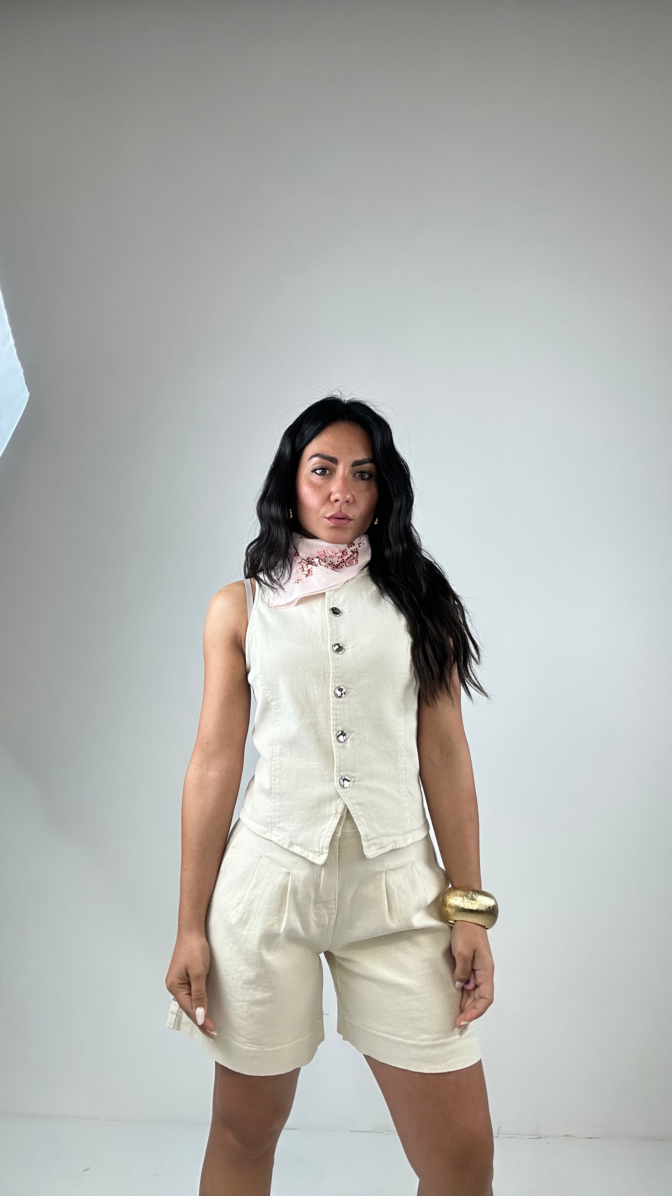 Completo GILET E SHORTS - BEIGE