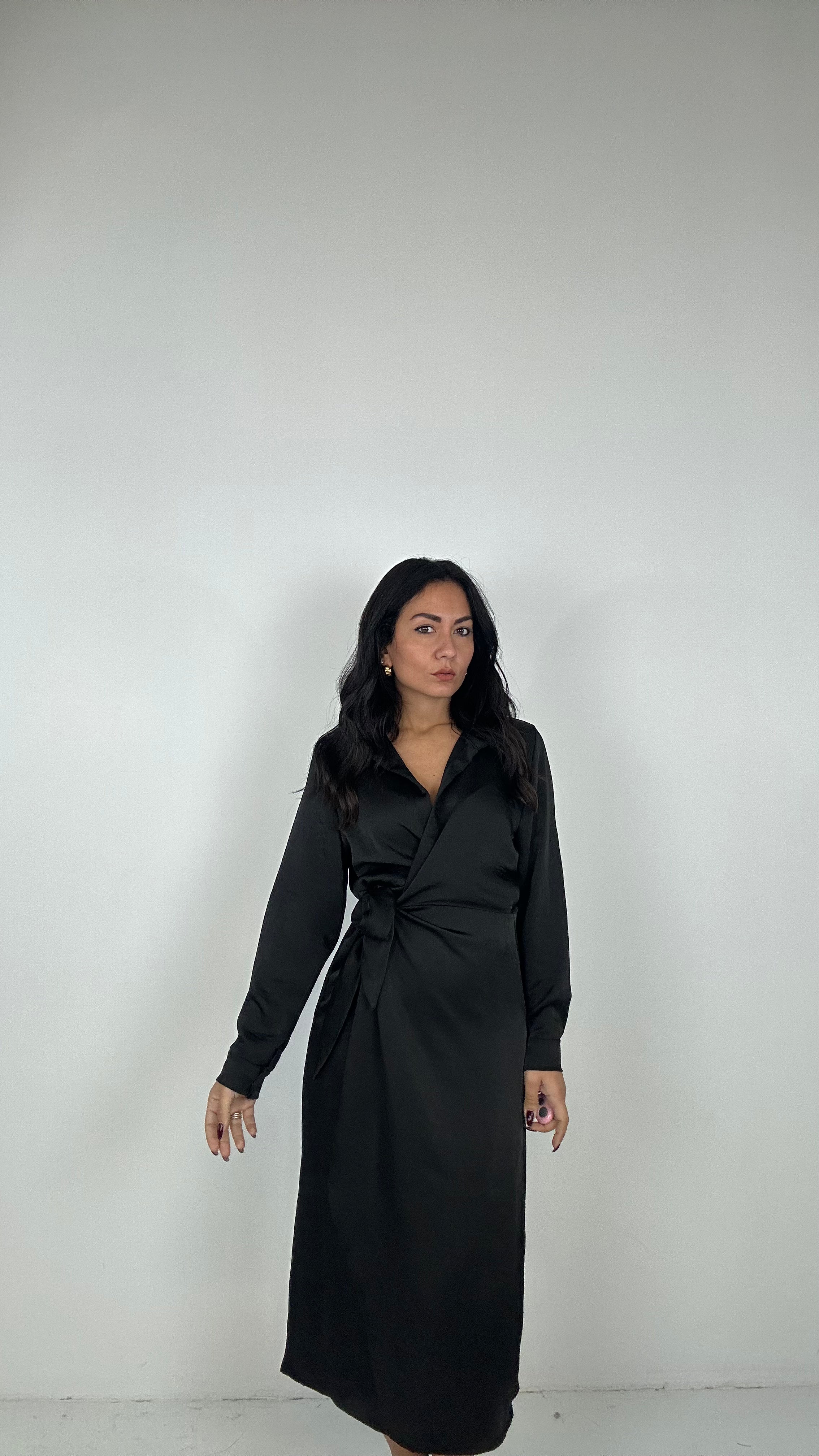 Abito SATIN PORTAFOGLIO - NERO