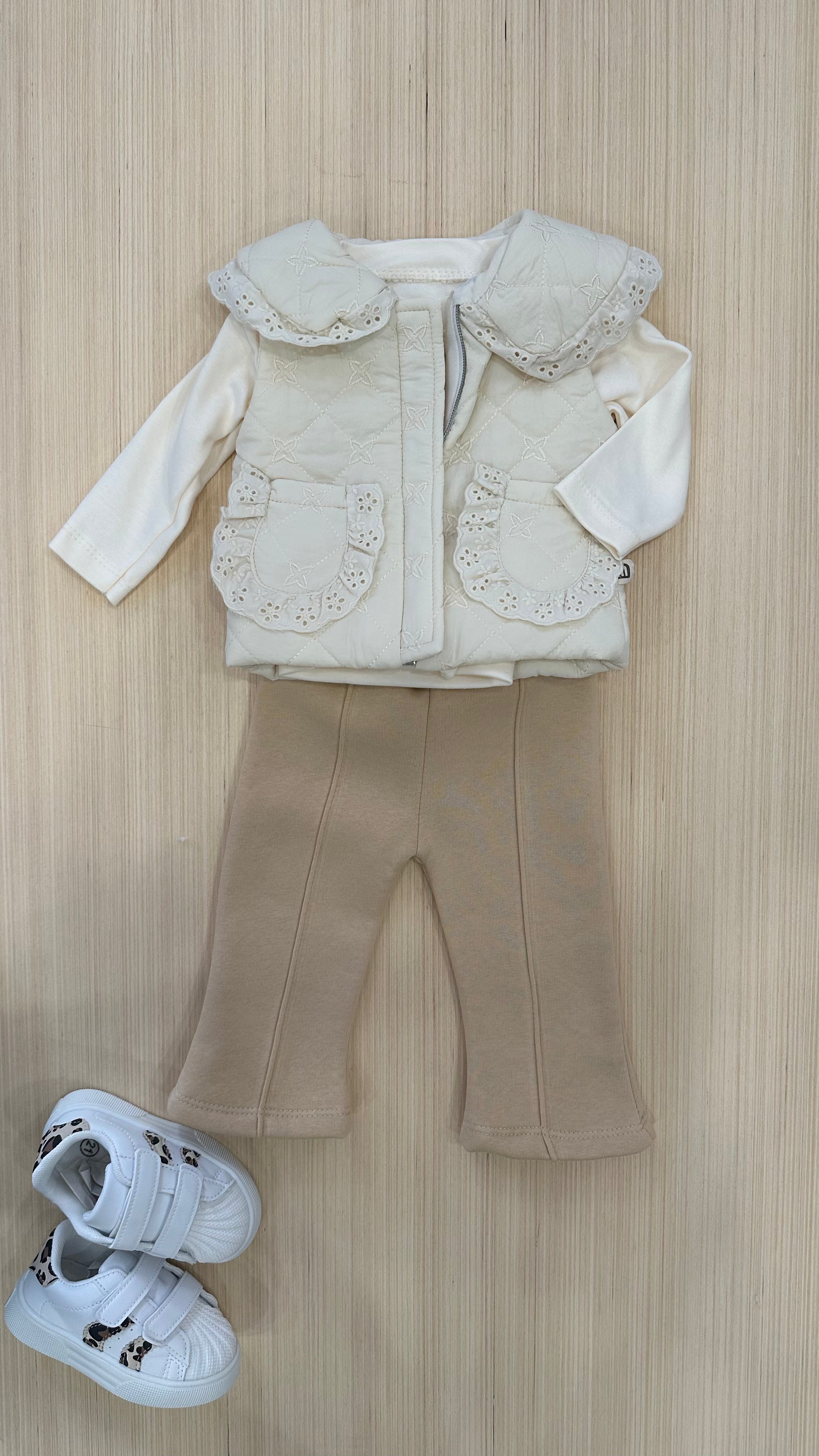 Completo CON GIUBBINO MININO 6-18M - PANNA