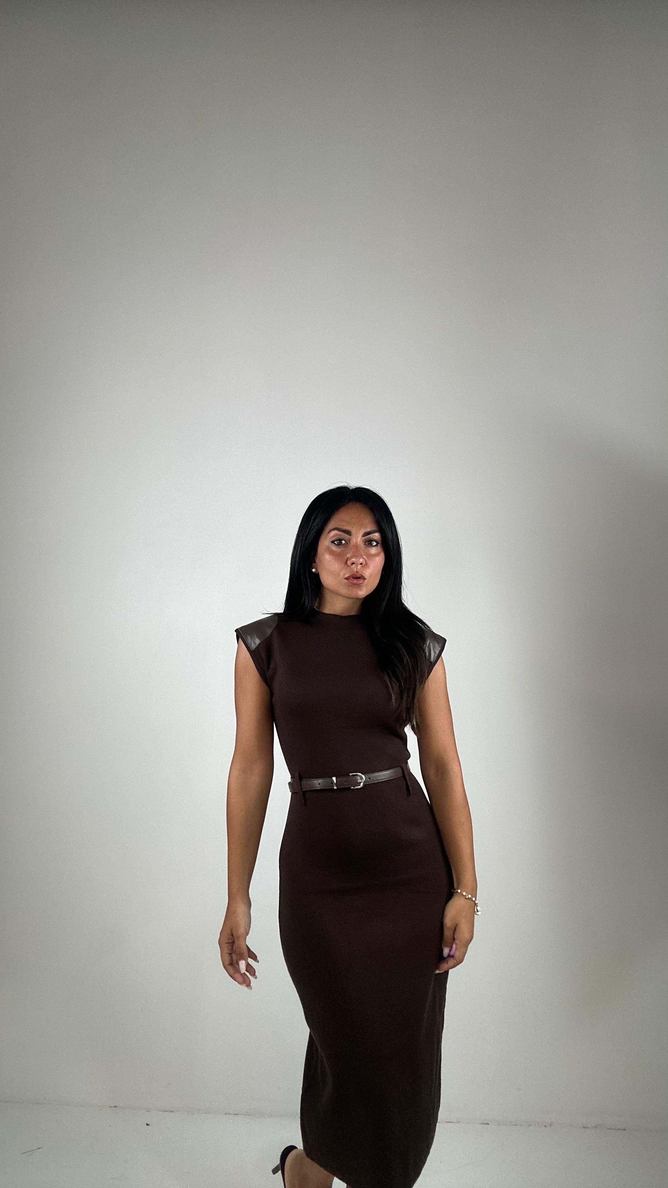 Vestito IN MAGLIA CON PARTI ECOPELLE - MARRONE
