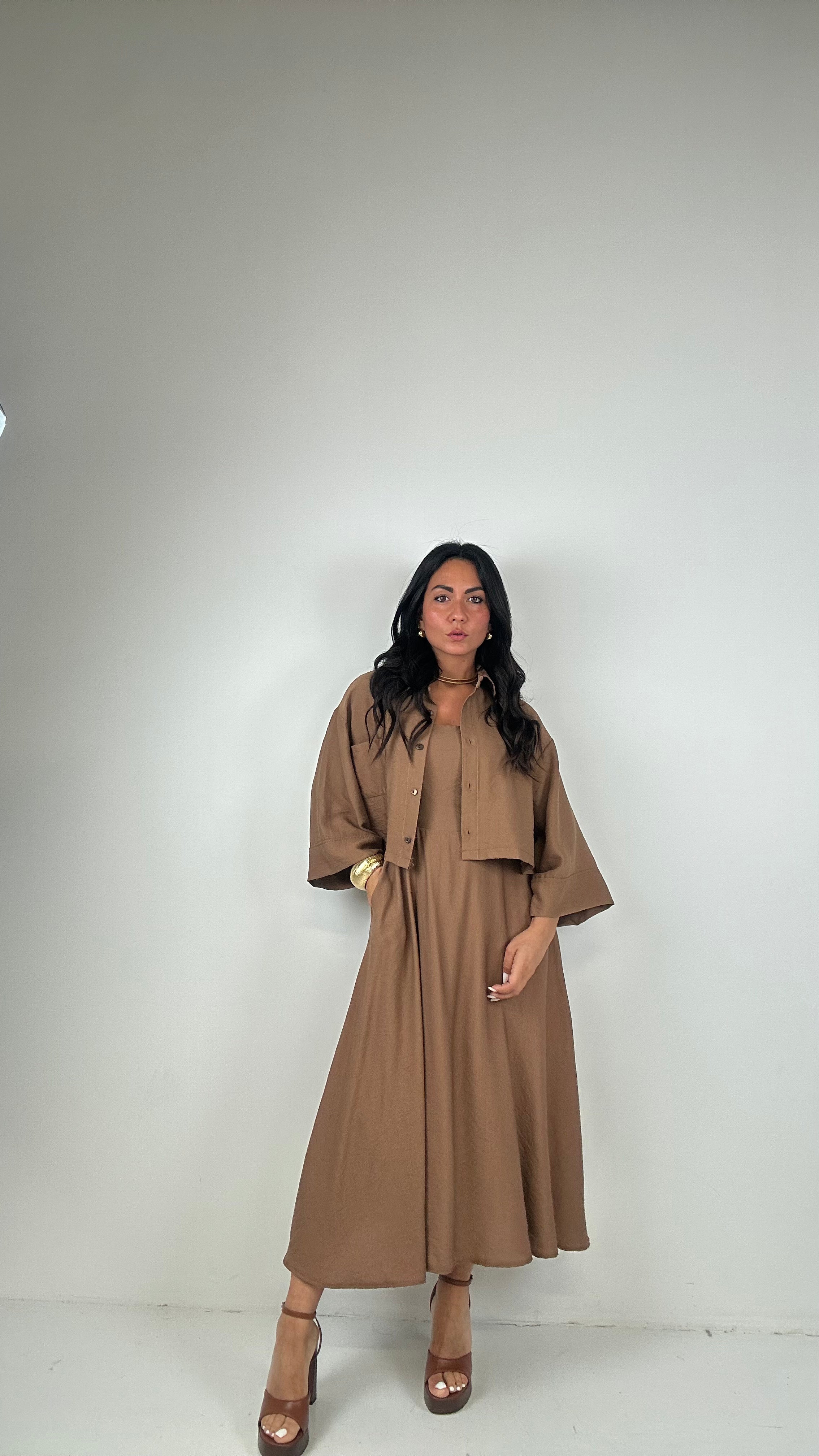 Vestito CON CAMICIA CROP - CAMMELLO