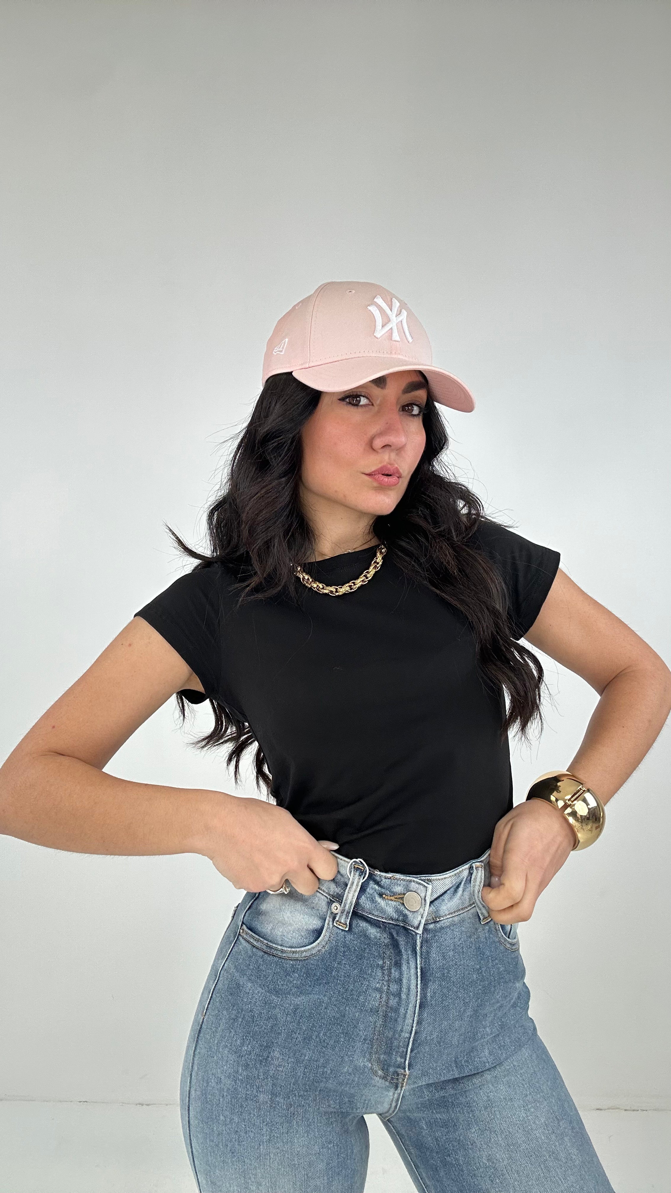 T-shirt SLIM BASIC - NERO