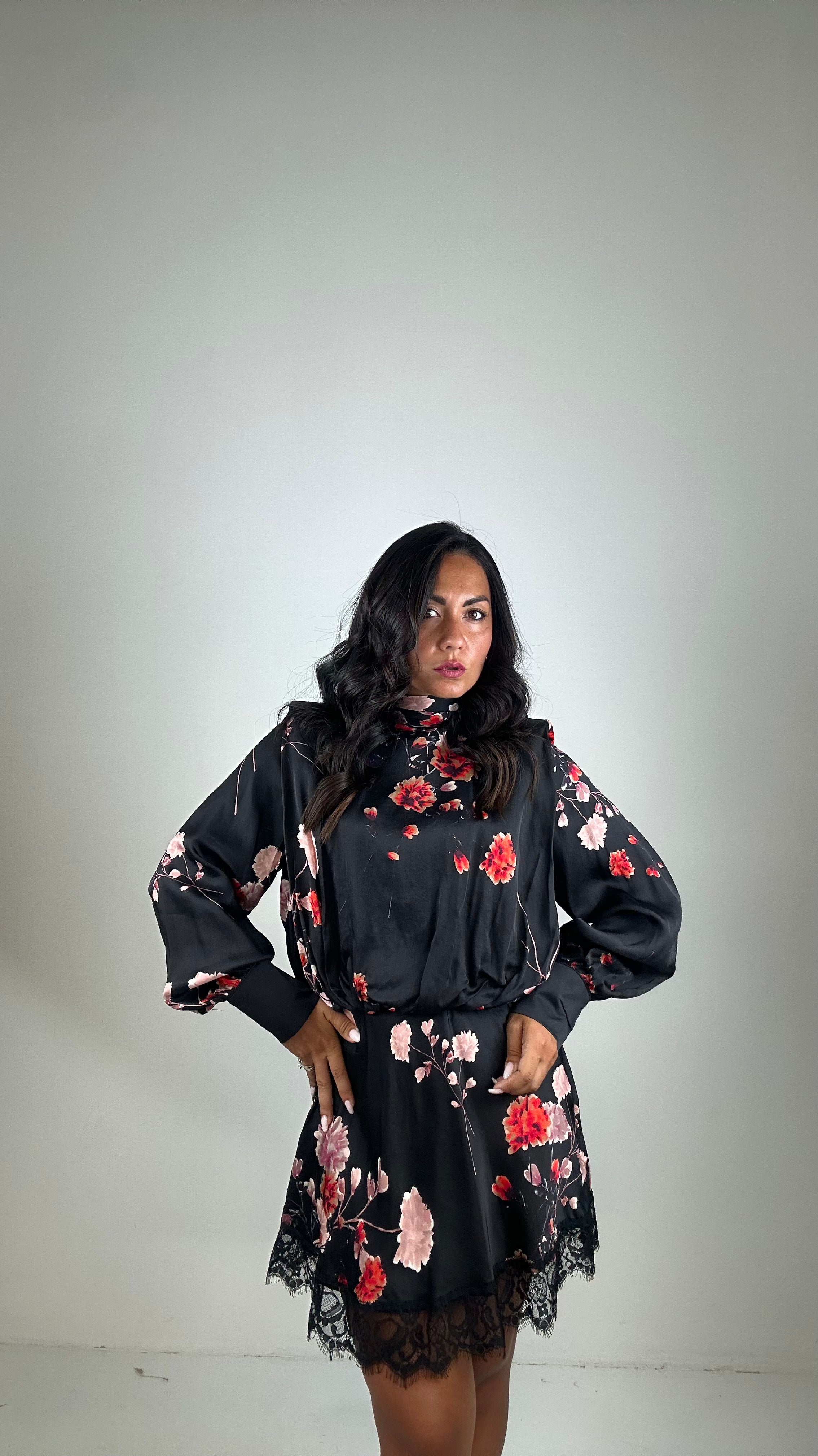 Vestito LUMINA SATIN A FIORI - NERO