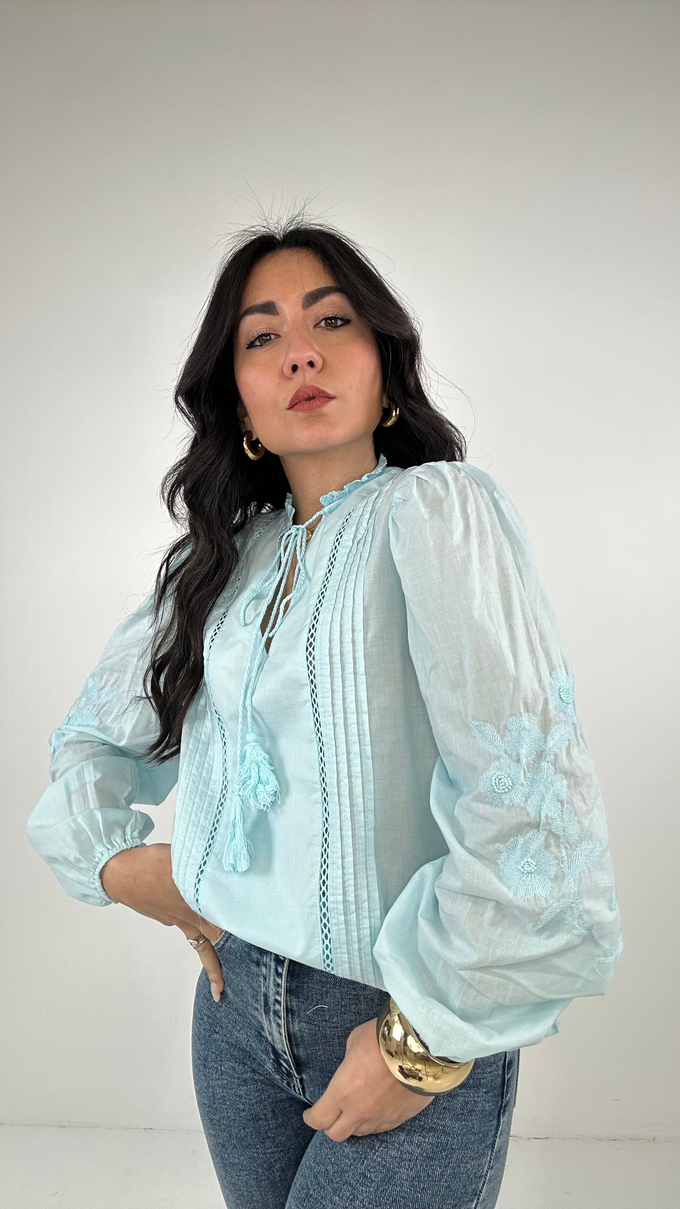 Blusa LACCETTO E FIORI - CELESTE
