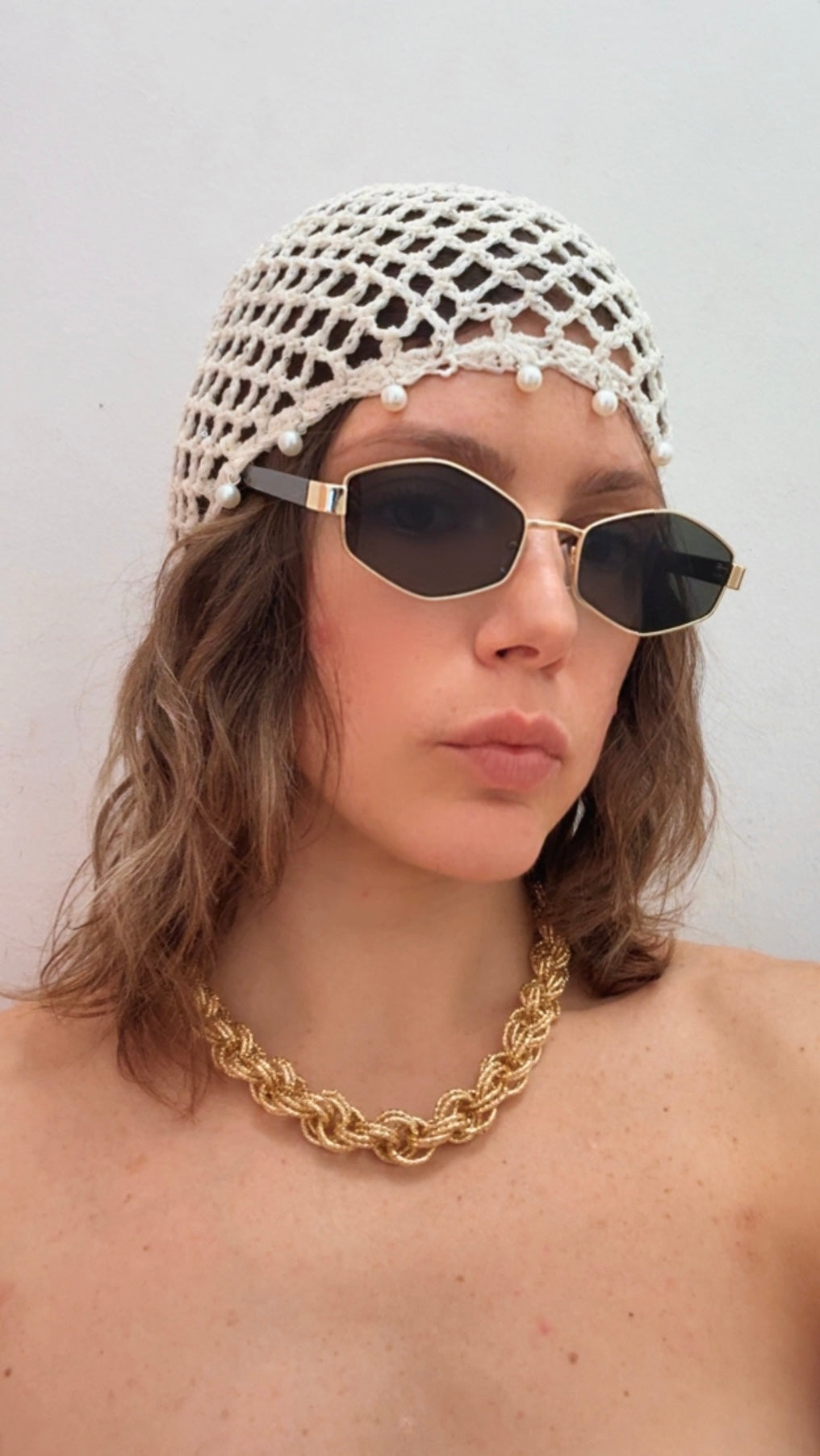 Cappello UNCINETTO E PERLE - BEIGE