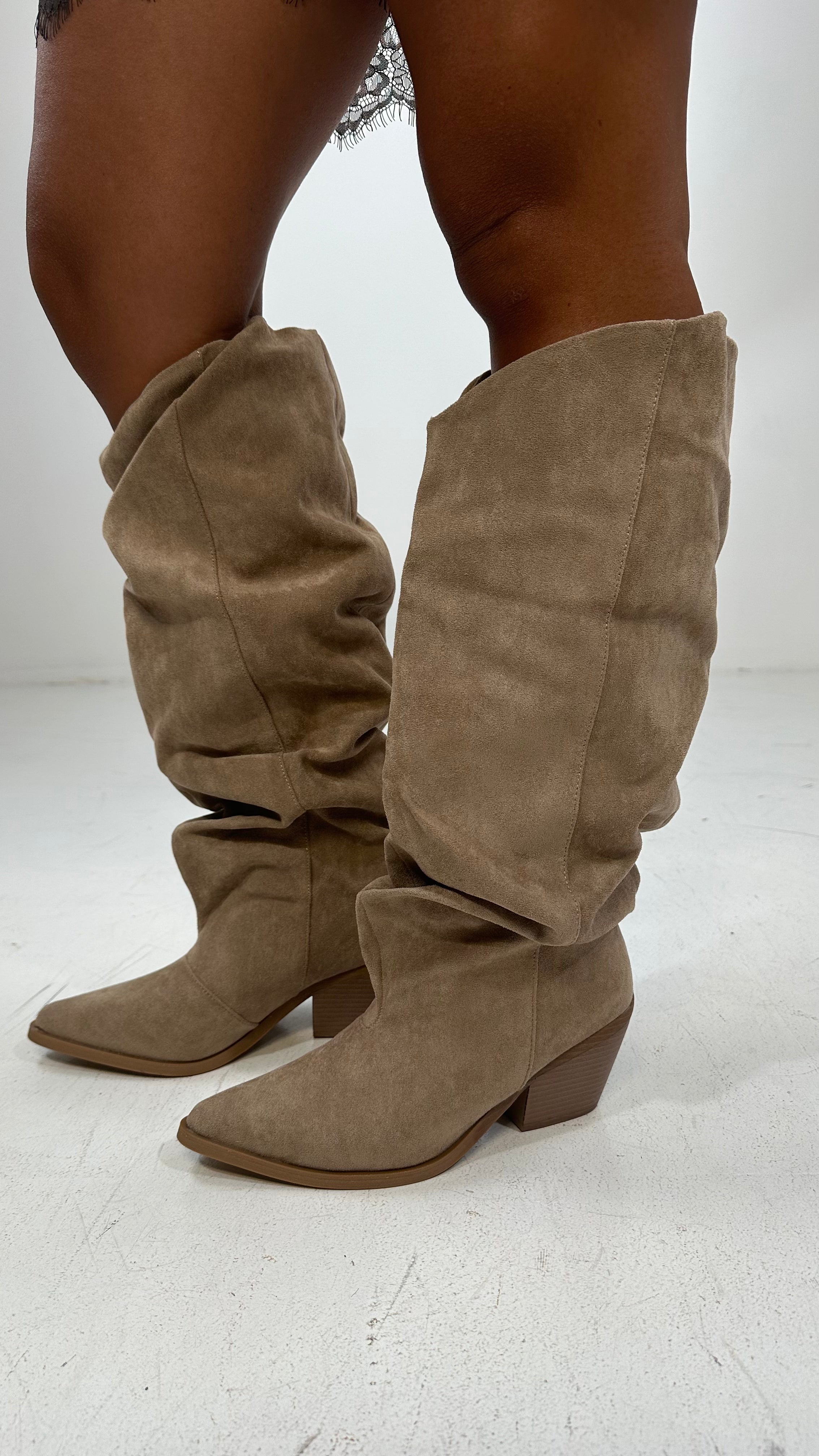 Camperos ARRICCIATO IN CAMOSCIO - BEIGE