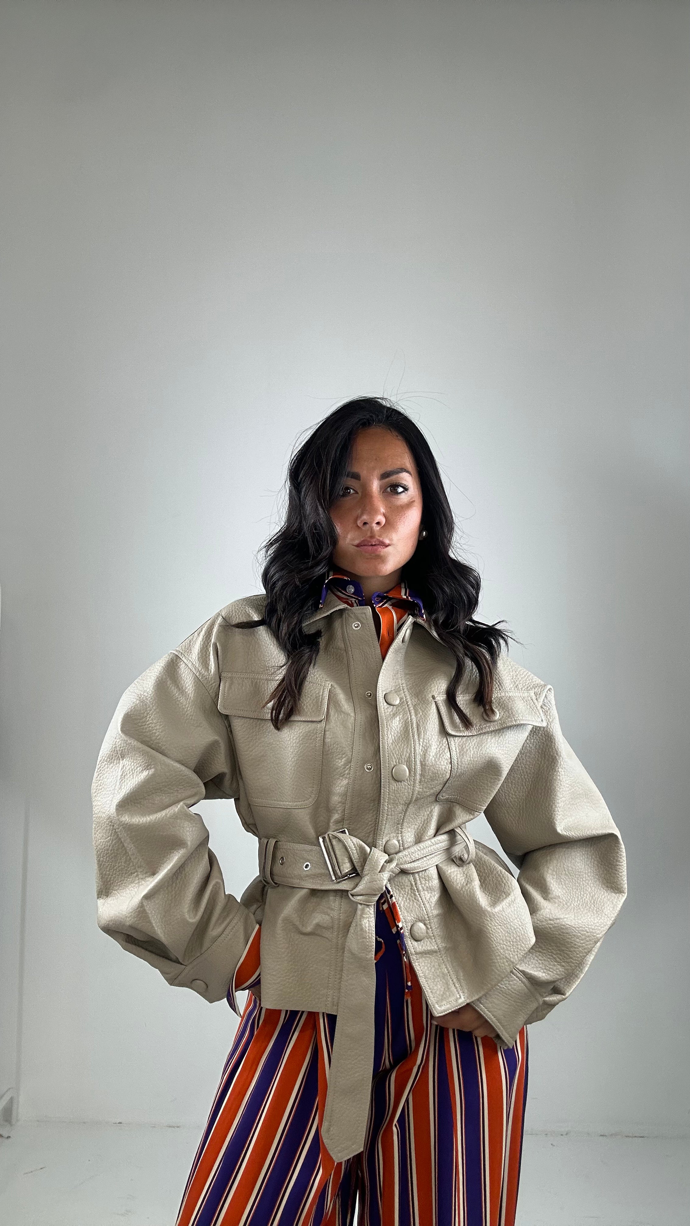 Giubbino ECOPELLE BOTTONI E CINTURA - BEIGE