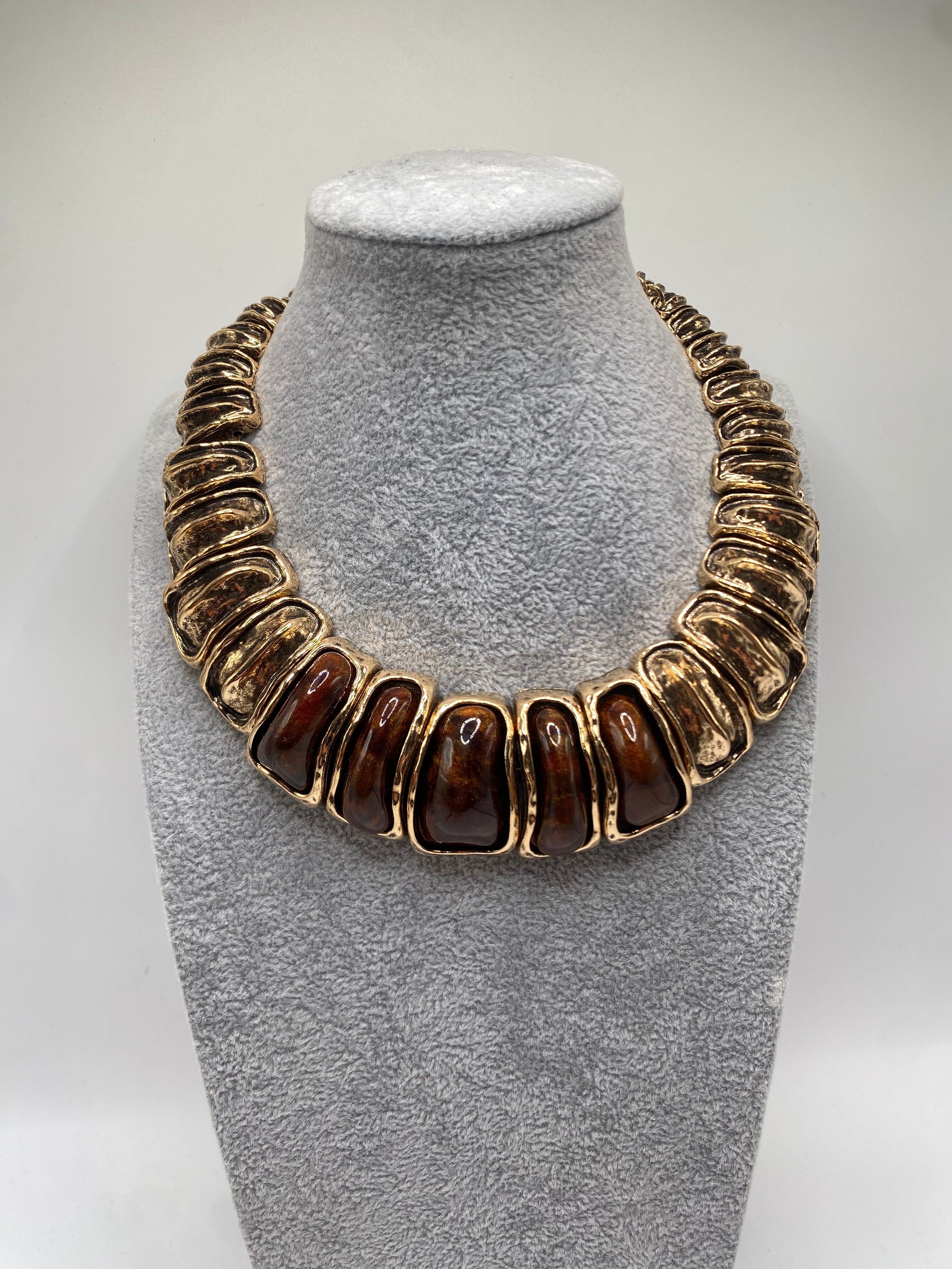 Collana NEFERTITI - MARRONE