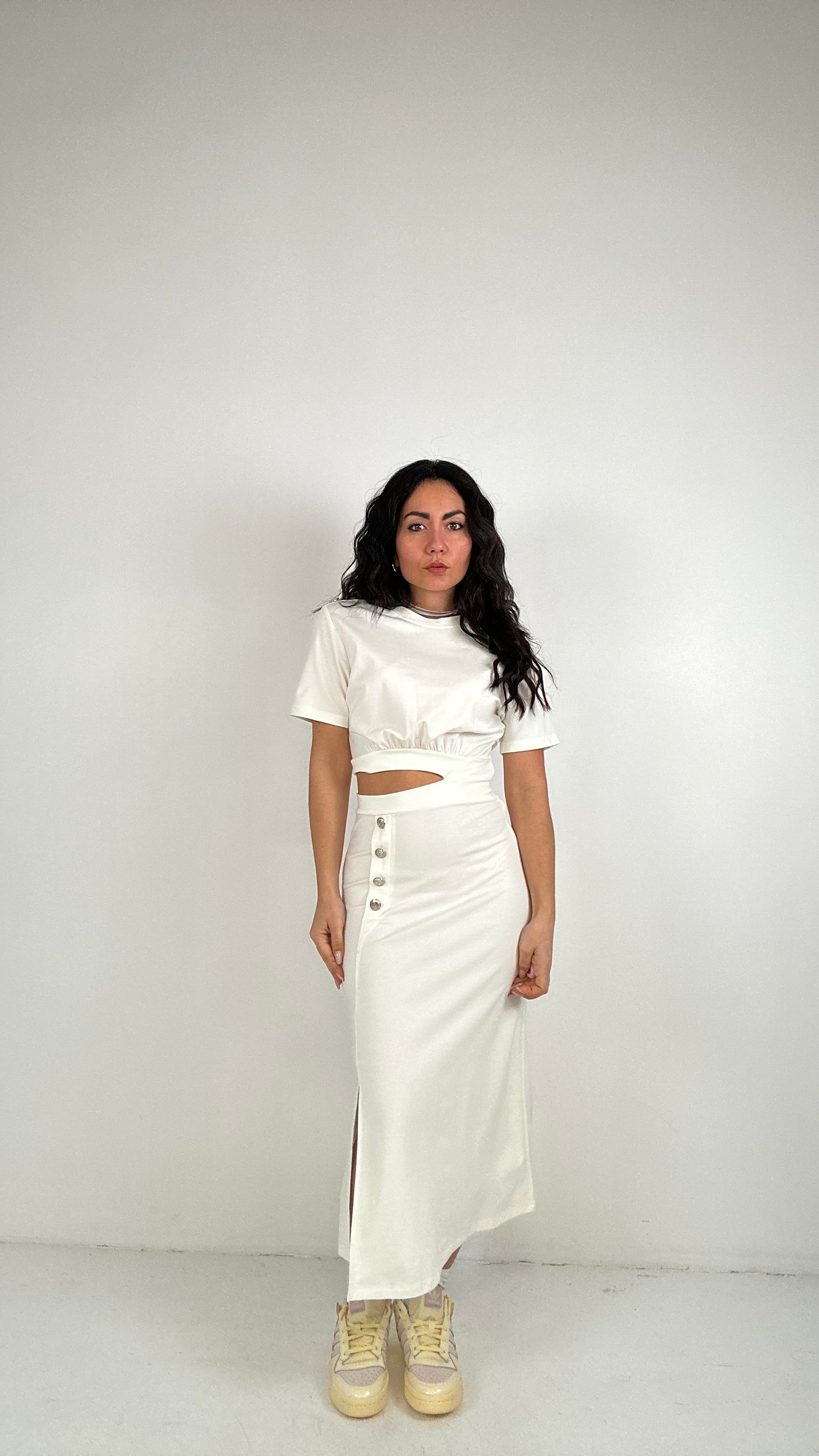 Vestito BOTTONI E APERTURA - BIANCO